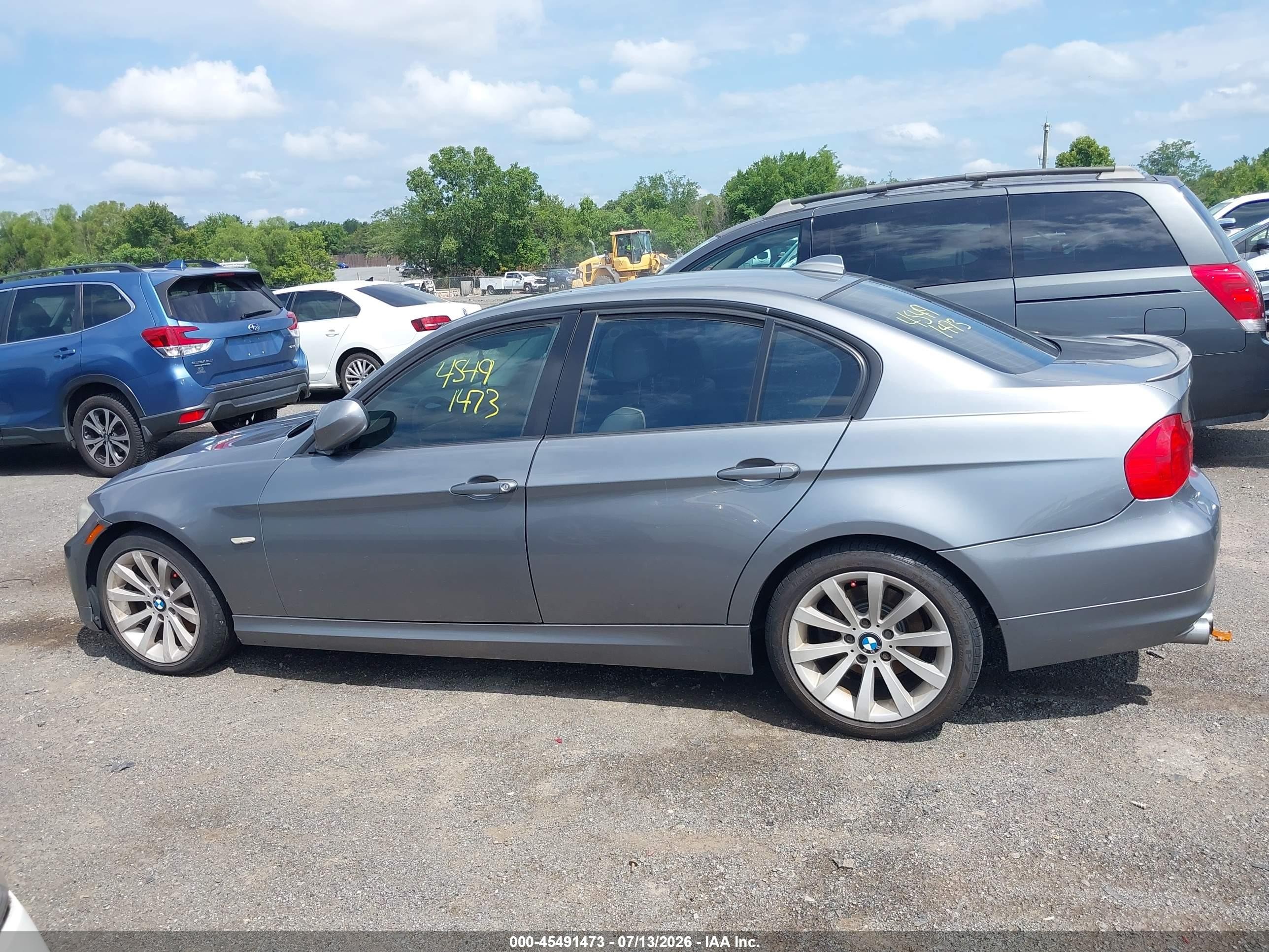 2011 Bmw 328i   Gray vin: WBAPH7C53BE460327
