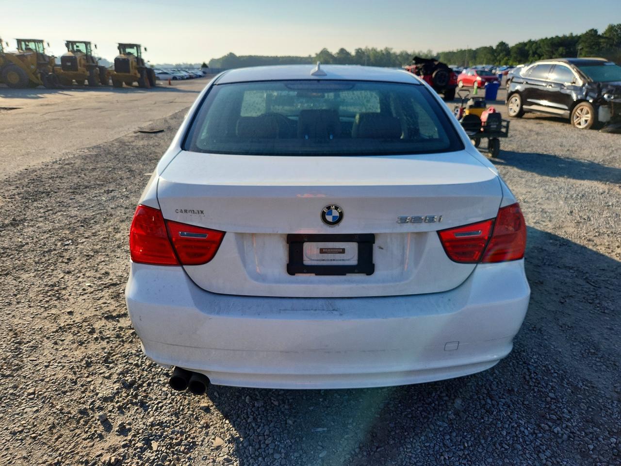2011 Bmw 328 I White vin: WBAPH7C53BE850585
