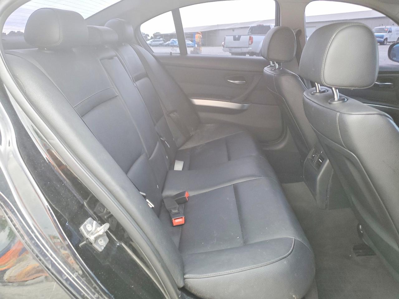 2011 Bmw 328 I Черный vin: WBAPH7C54BE126324