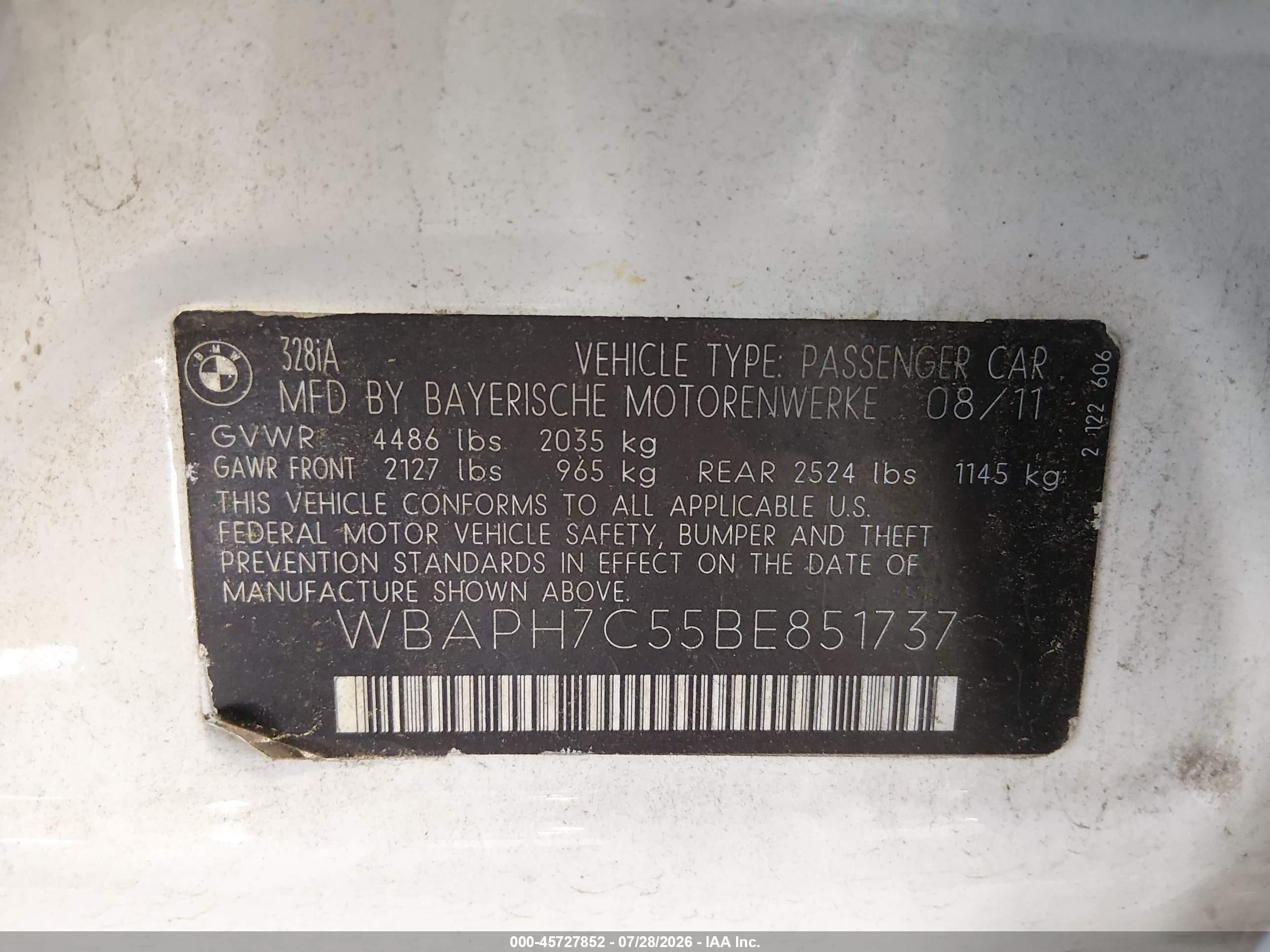 2011 Bmw 328i   Белый vin: WBAPH7C55BE851737