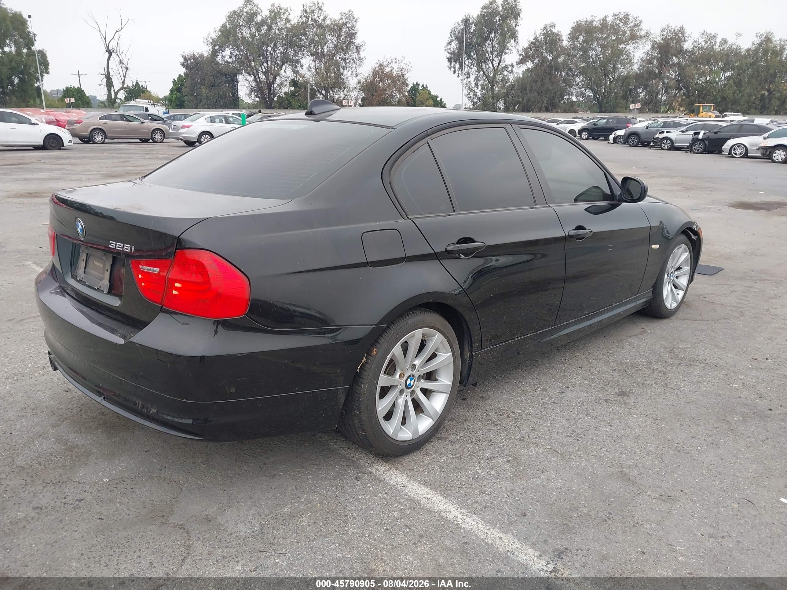2010 Bmw 328i   Black vin: WBAPH7C56AE129465