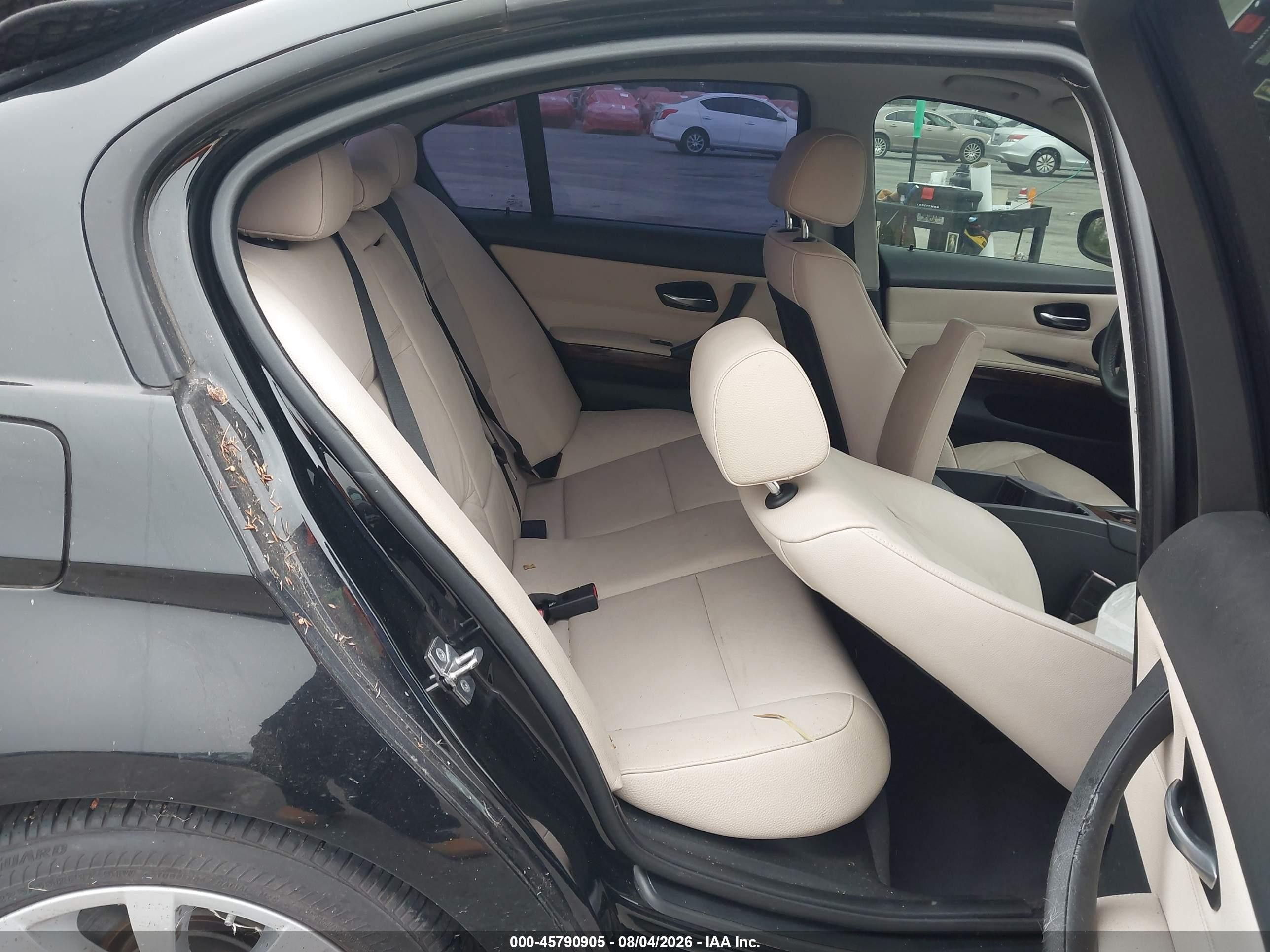 2010 Bmw 328i   Black vin: WBAPH7C56AE129465