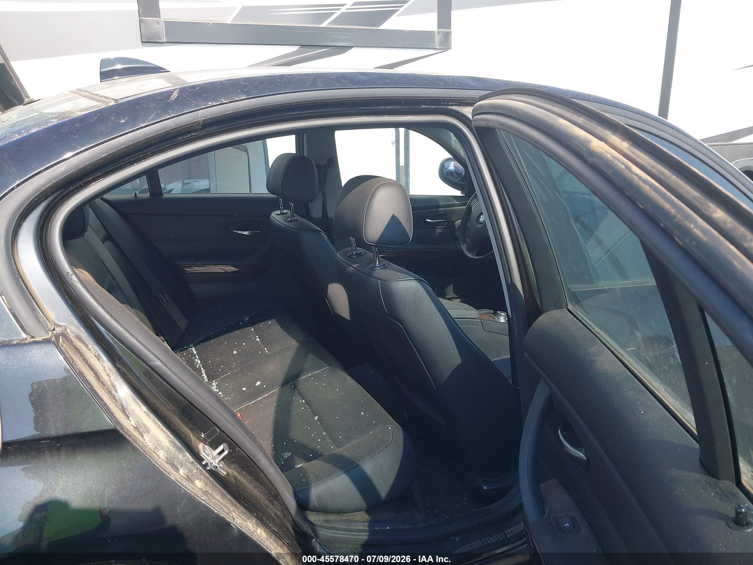 2011 Bmw 328i   Black vin: WBAPH7C56BA801808