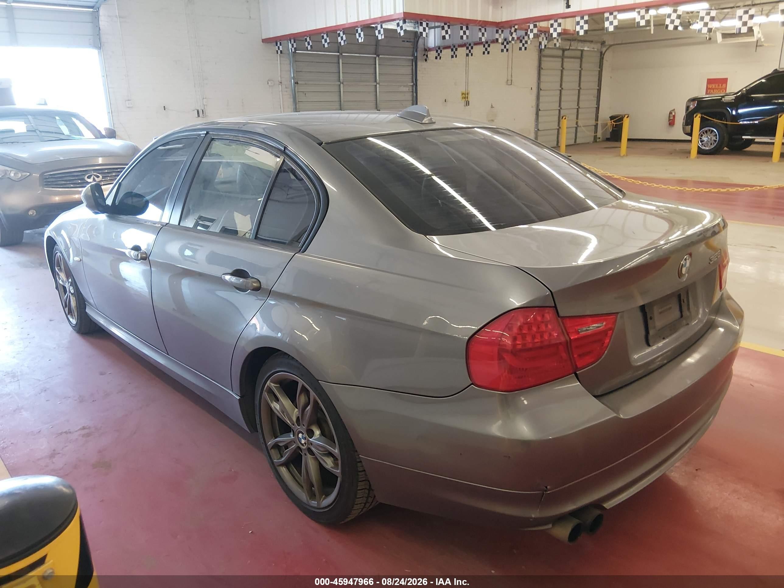 2011 Bmw 328i   Gray vin: WBAPH7C56BE130732