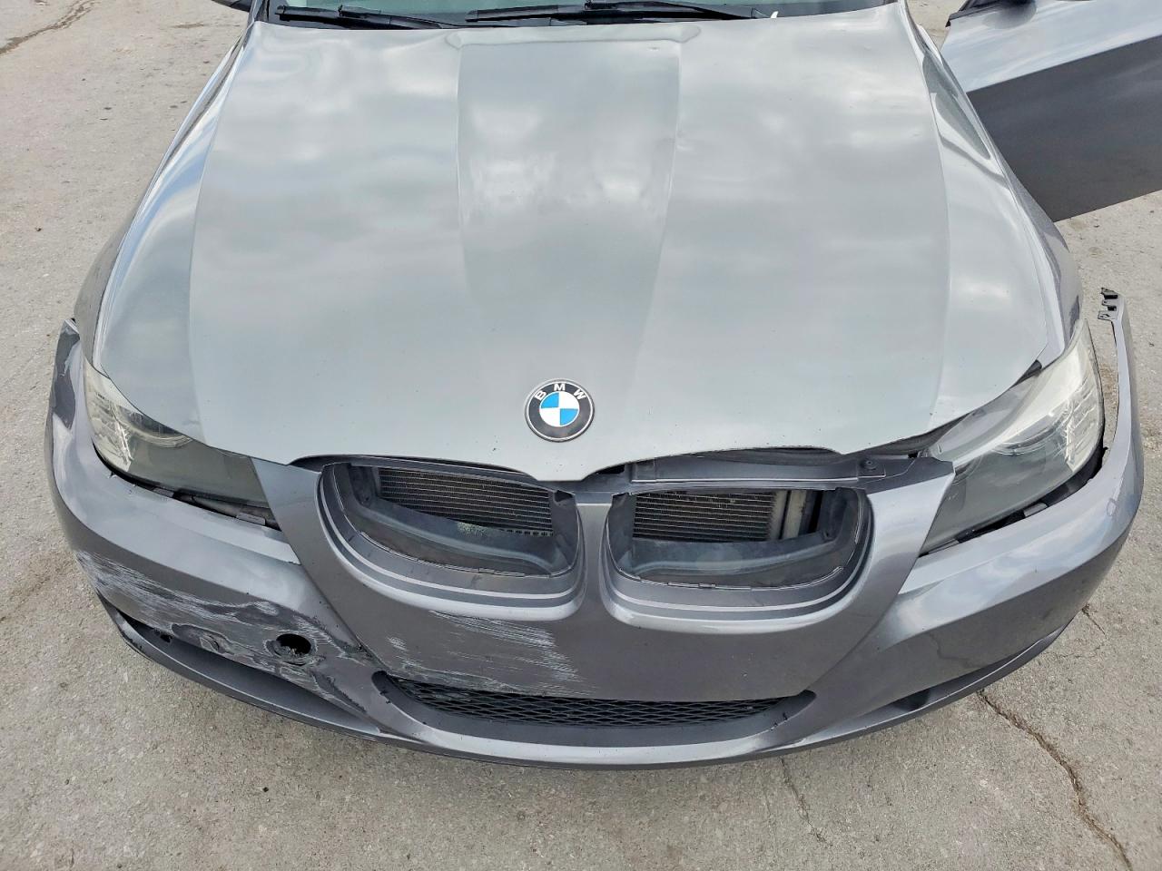 2011 Bmw 328 I Gray vin: WBAPH7C56BE461469