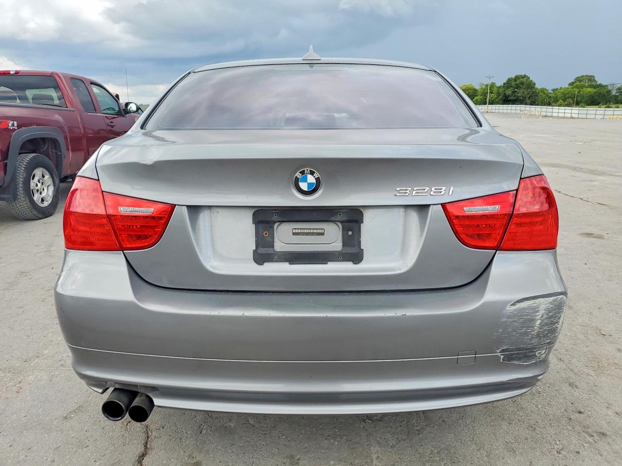 2011 Bmw 328 I Gray vin: WBAPH7C56BE461469