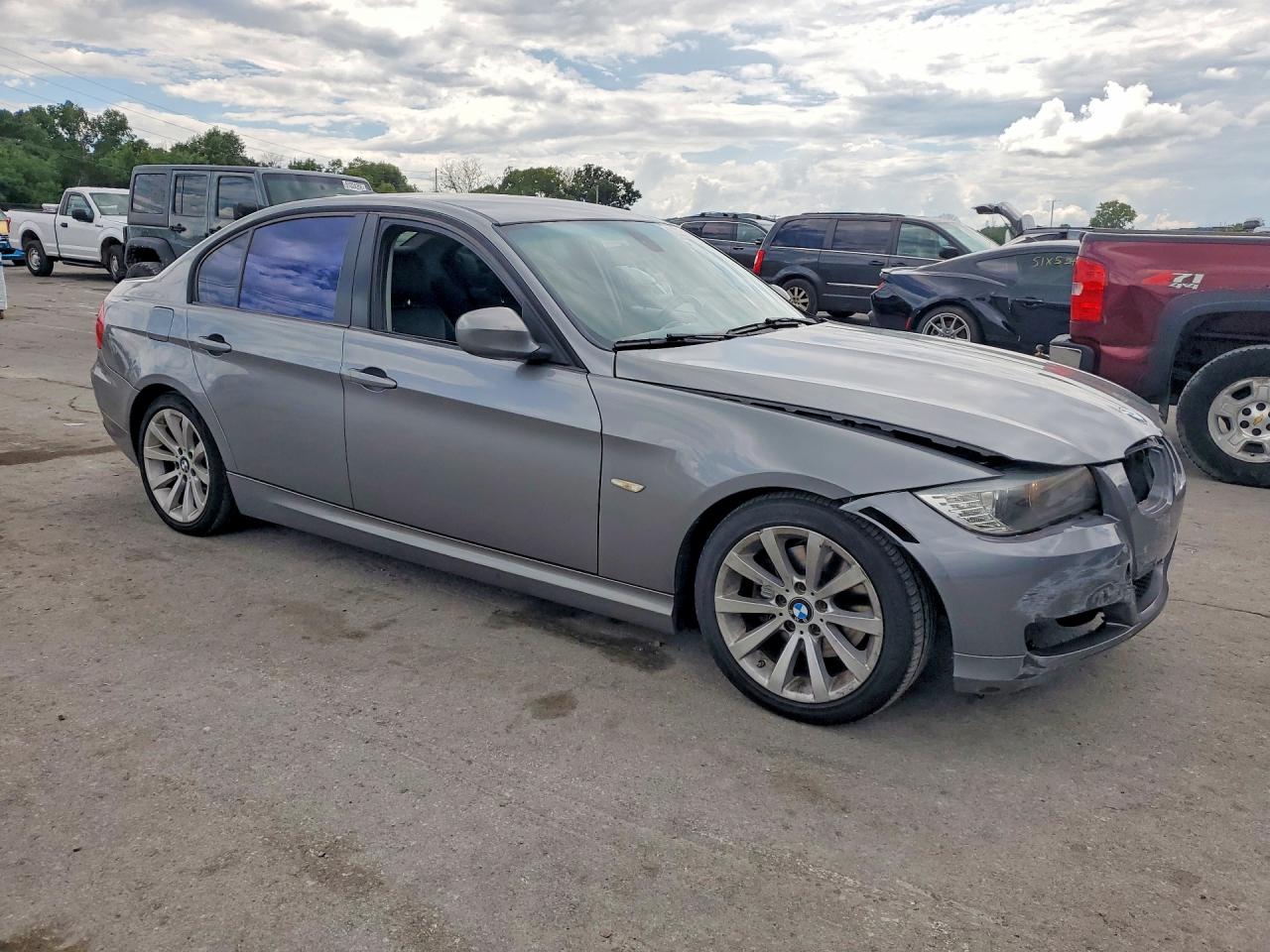 2011 Bmw 328 I Gray vin: WBAPH7C56BE461469