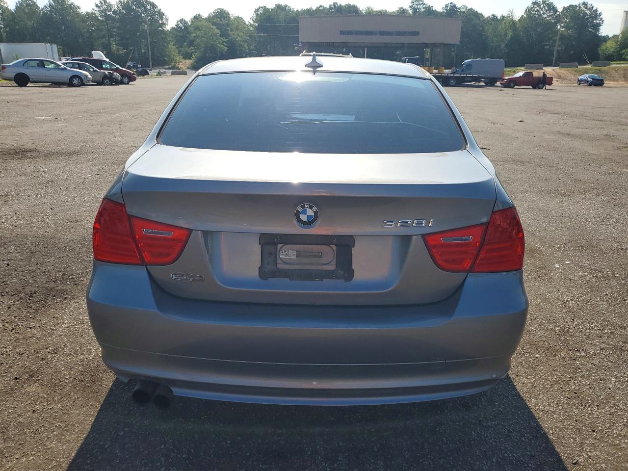 2011 Bmw 328 I Gray vin: WBAPH7C56BE723572