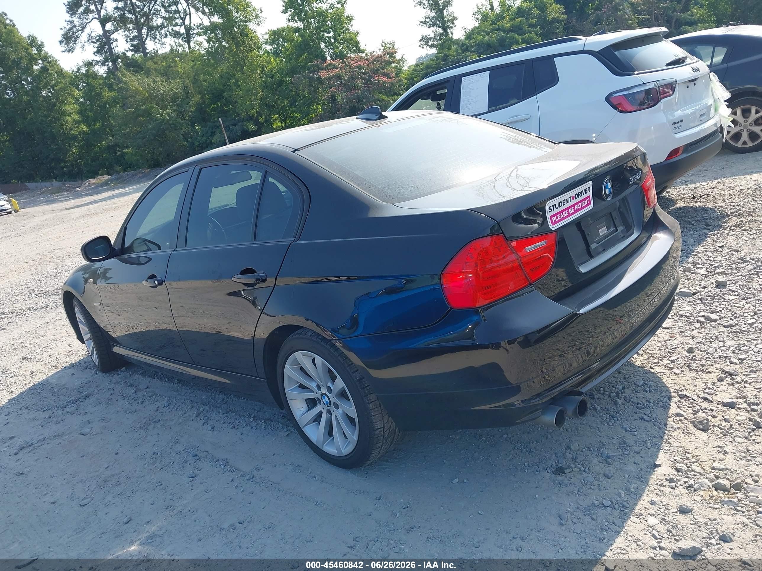 2011 Bmw 328i   Black vin: WBAPH7C57BA802501