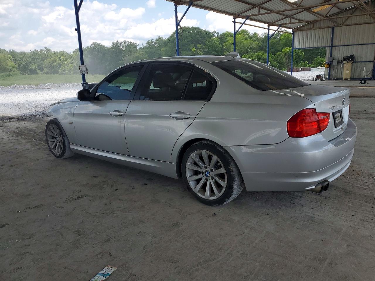 2011 Bmw 328 I Серебряный vin: WBAPH7C57BE131047