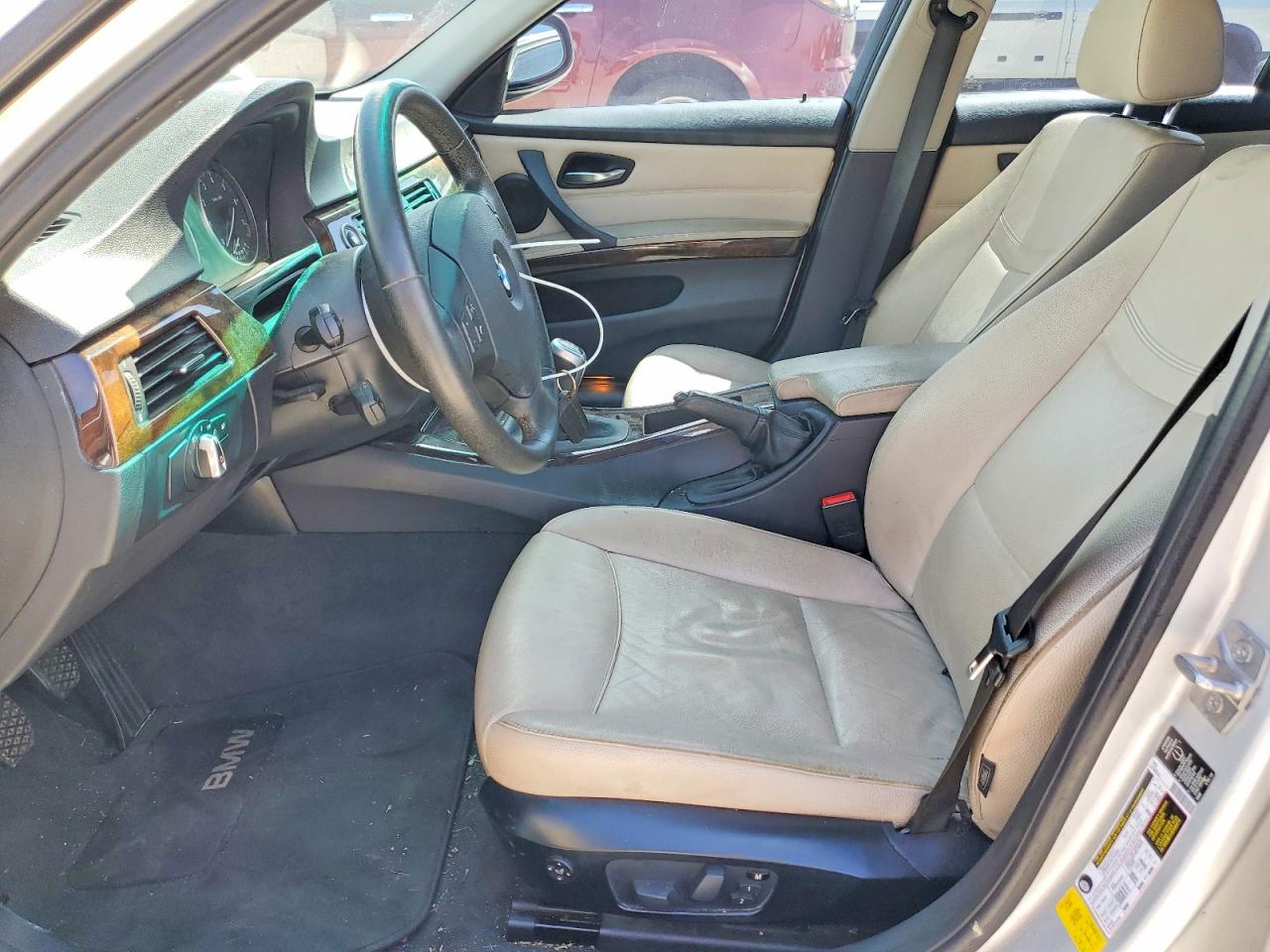 2011 Bmw 328 I Silver vin: WBAPH7C57BE723788