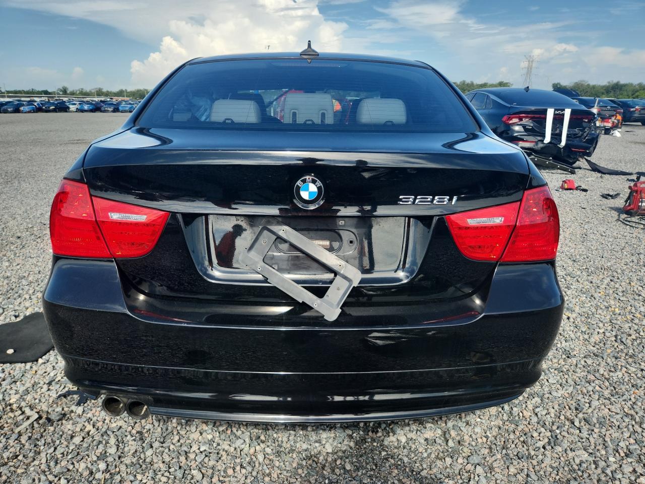 2011 Bmw 328 I Black vin: WBAPH7C58BE681468