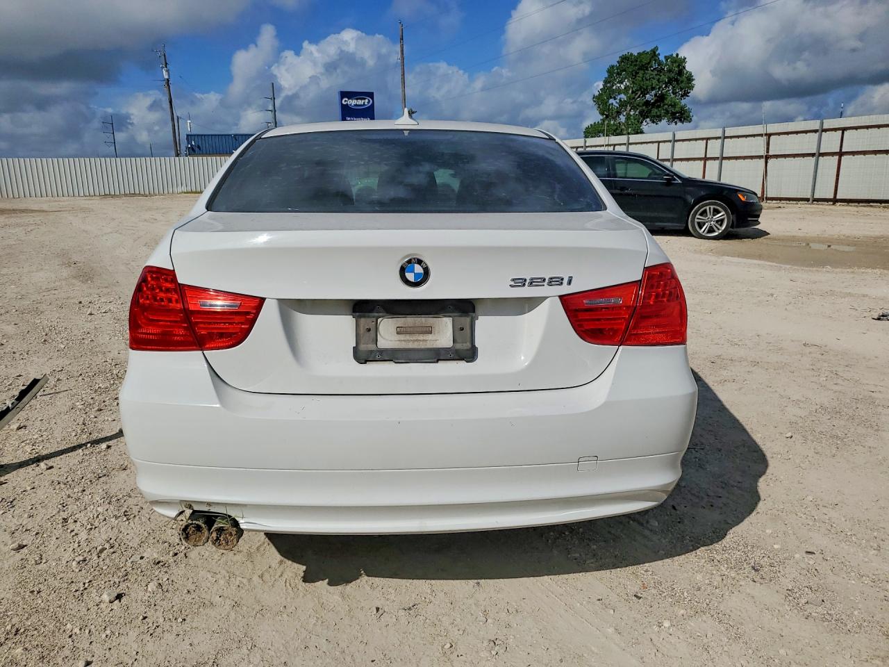 2011 Bmw 328 I White vin: WBAPH7C58BE682328