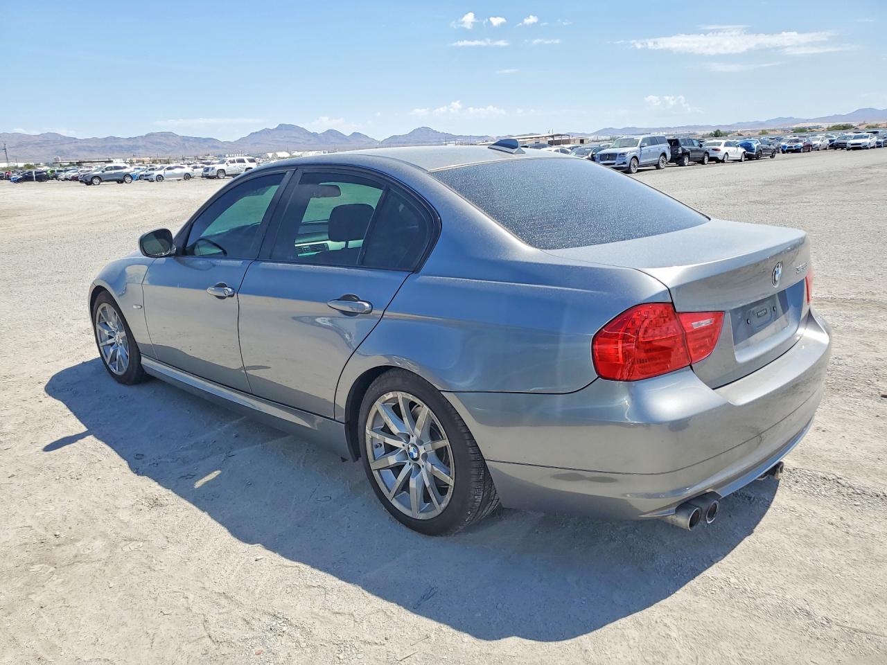 2011 Bmw 328 I Silver vin: WBAPH7C58BE851800