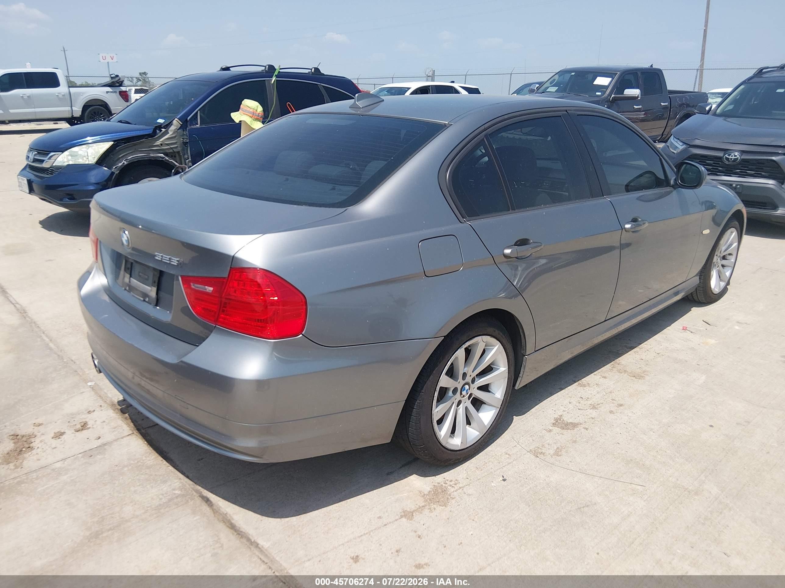 2011 Bmw 328i   Gray vin: WBAPH7C5XBA801746