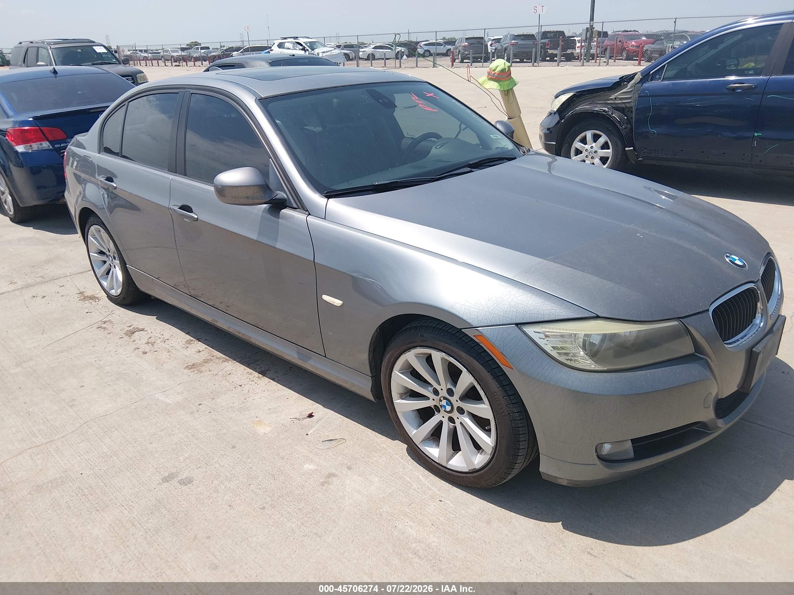 2011 Bmw 328i   Gray vin: WBAPH7C5XBA801746