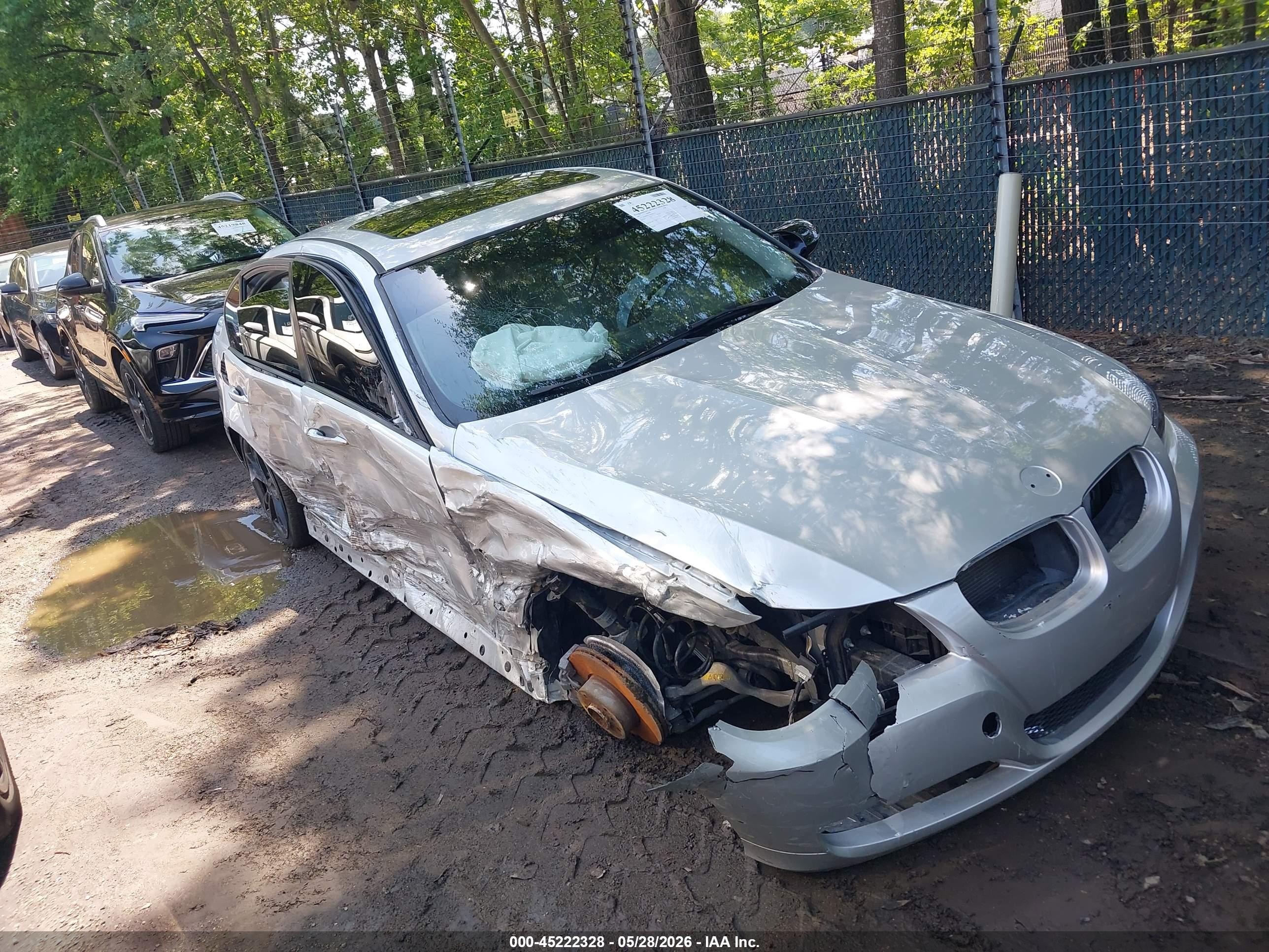 2011 Bmw 328i   Silver vin: WBAPH7C5XBE682766