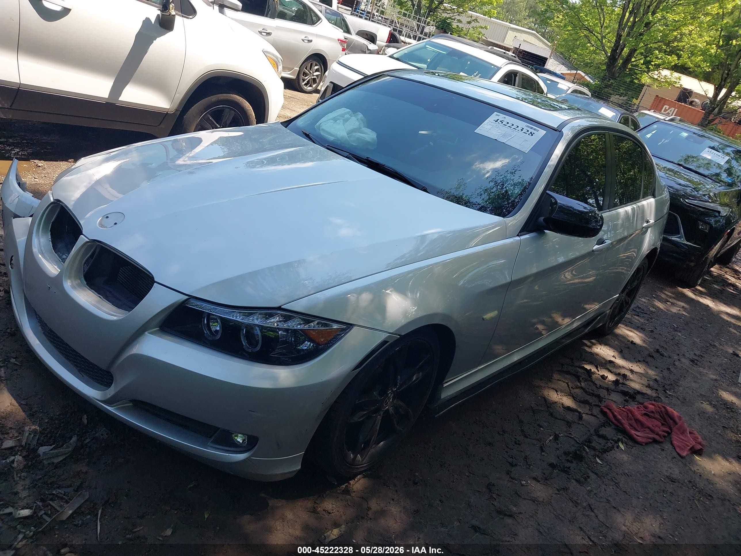 2011 Bmw 328i   Silver vin: WBAPH7C5XBE682766