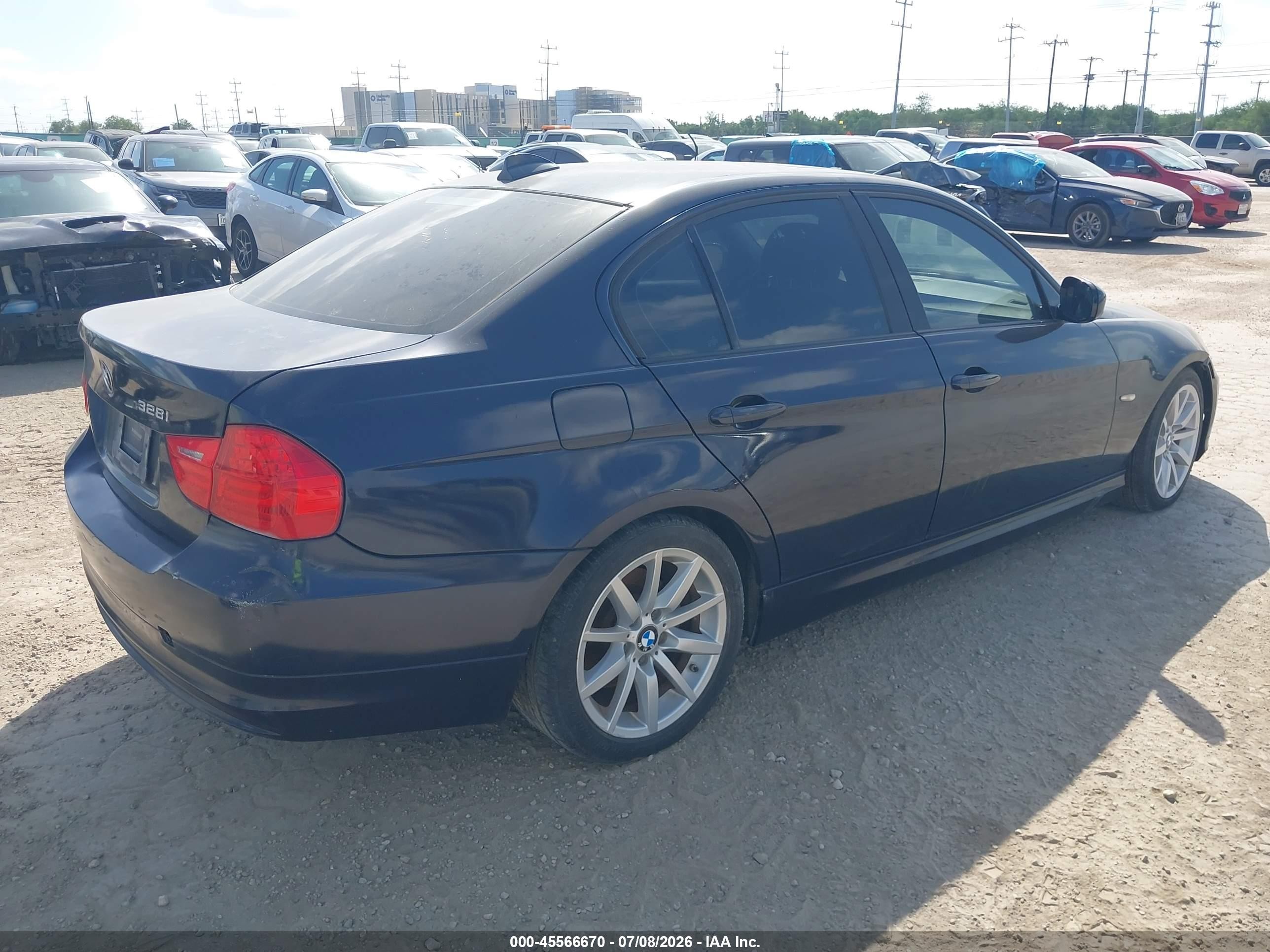 2010 Bmw 328i   Blue vin: WBAPH7G50ANM50198