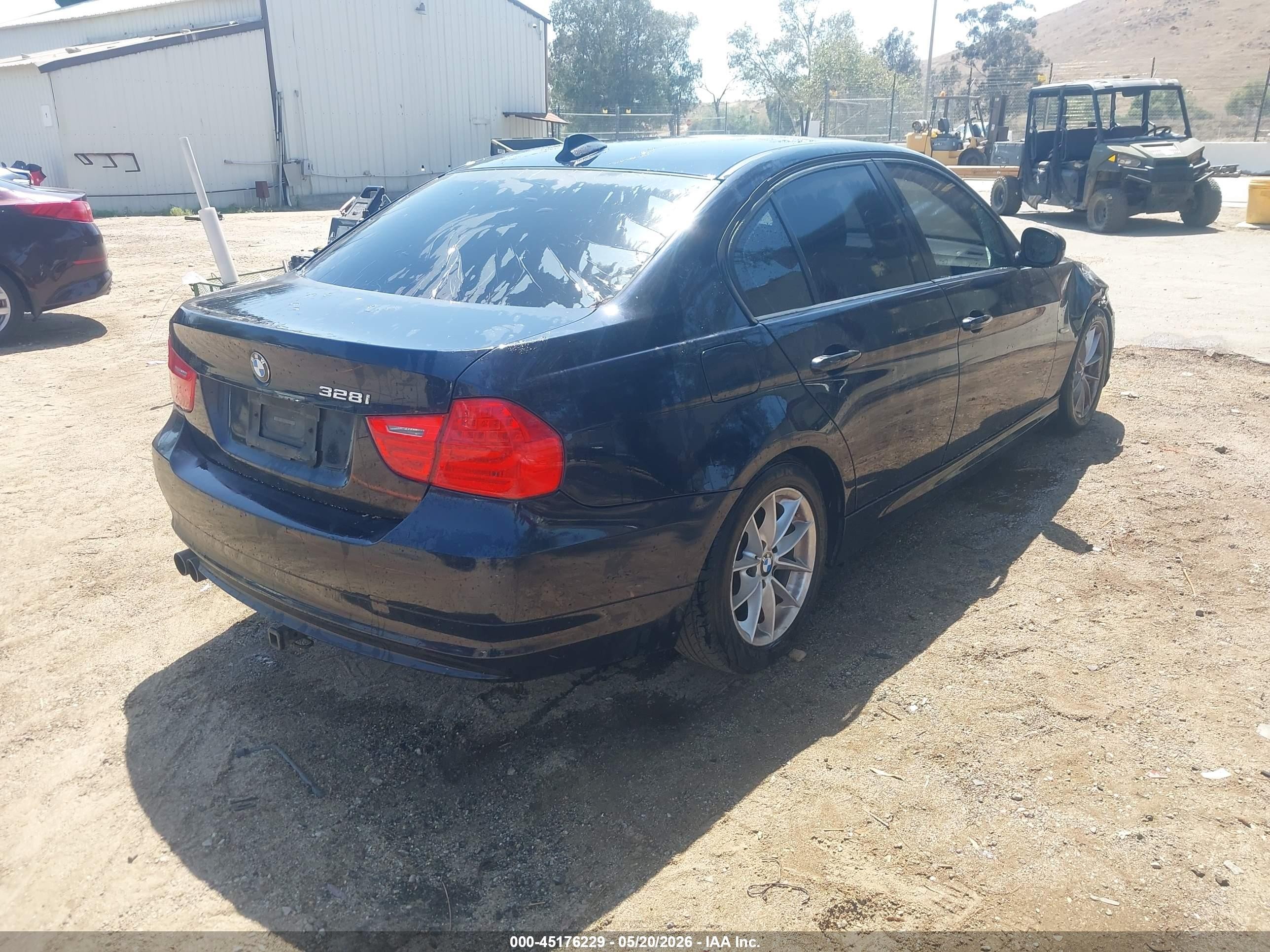2010 Bmw 328i   Синий vin: WBAPH7G50ANM53991