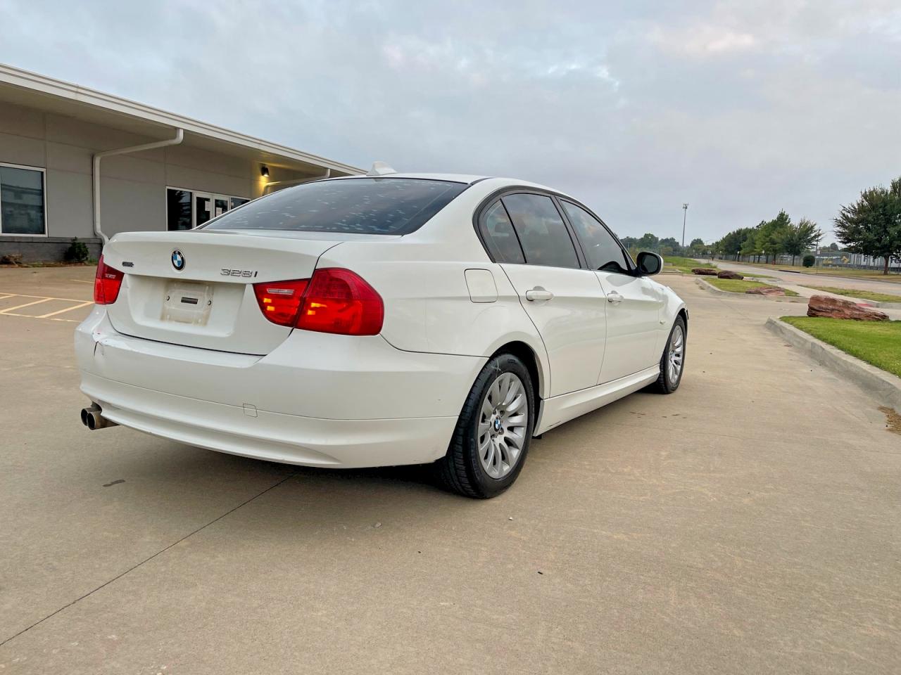 2011 Bmw 328 I White vin: WBAPH7G50BNM55998