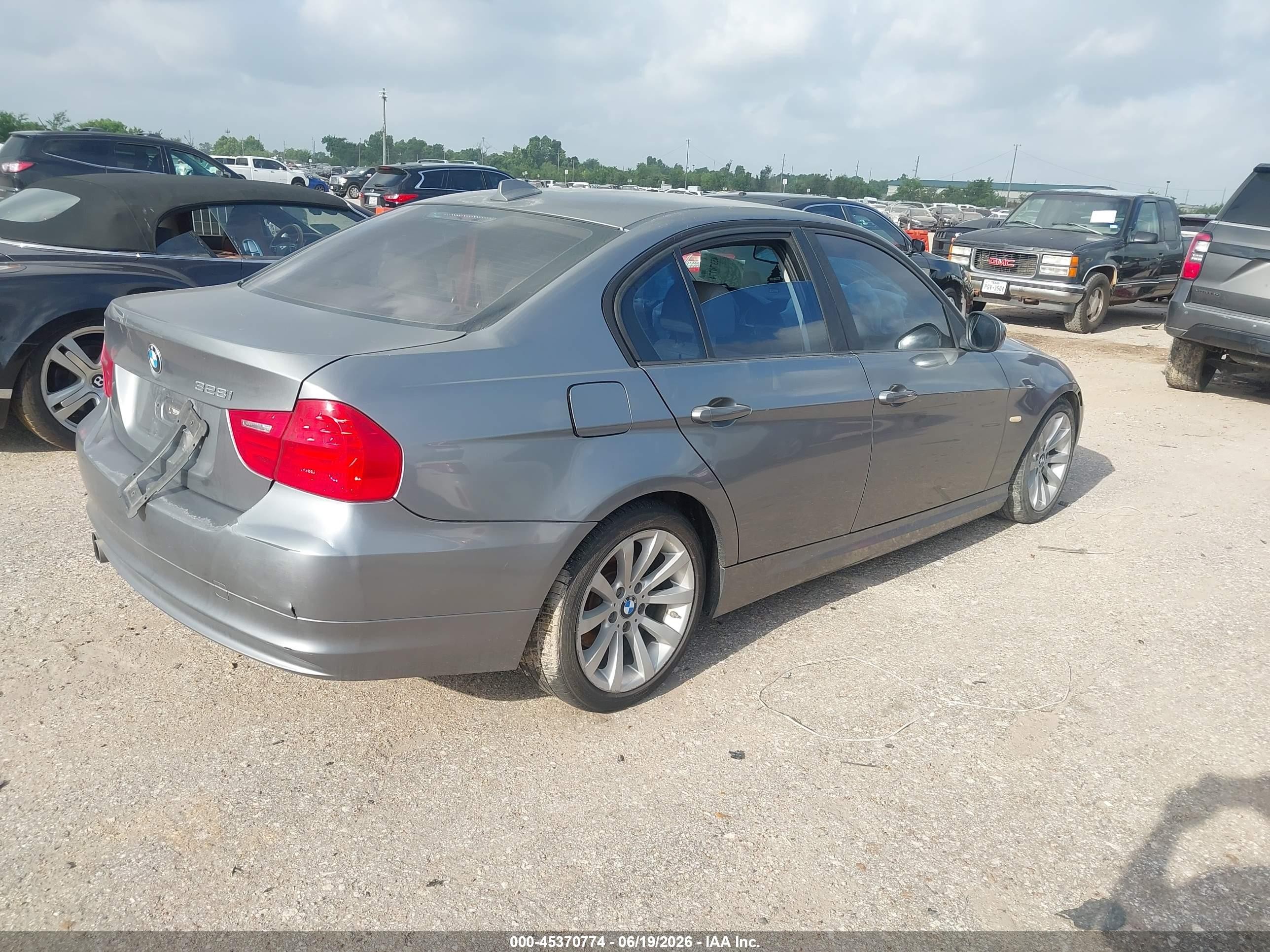 2011 Bmw 328i   Gray vin: WBAPH7G50BNM59484