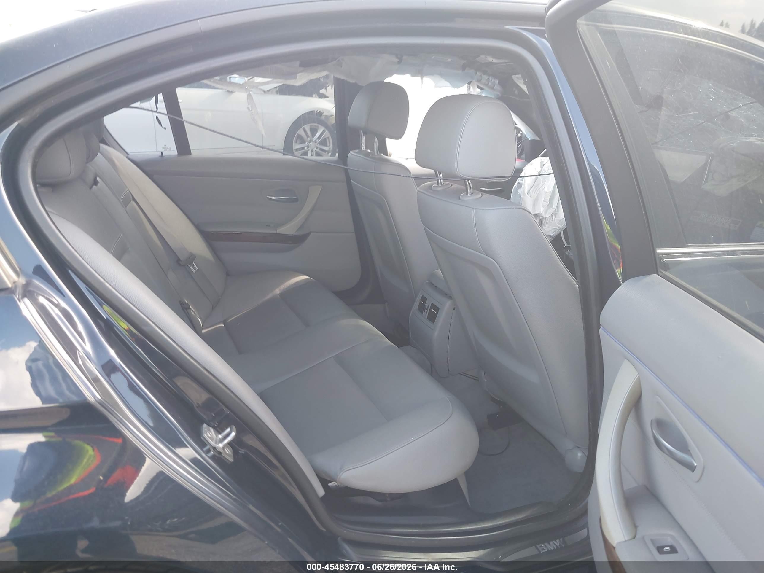 2010 Bmw 328i   Dark Blue vin: WBAPH7G52ANM51417
