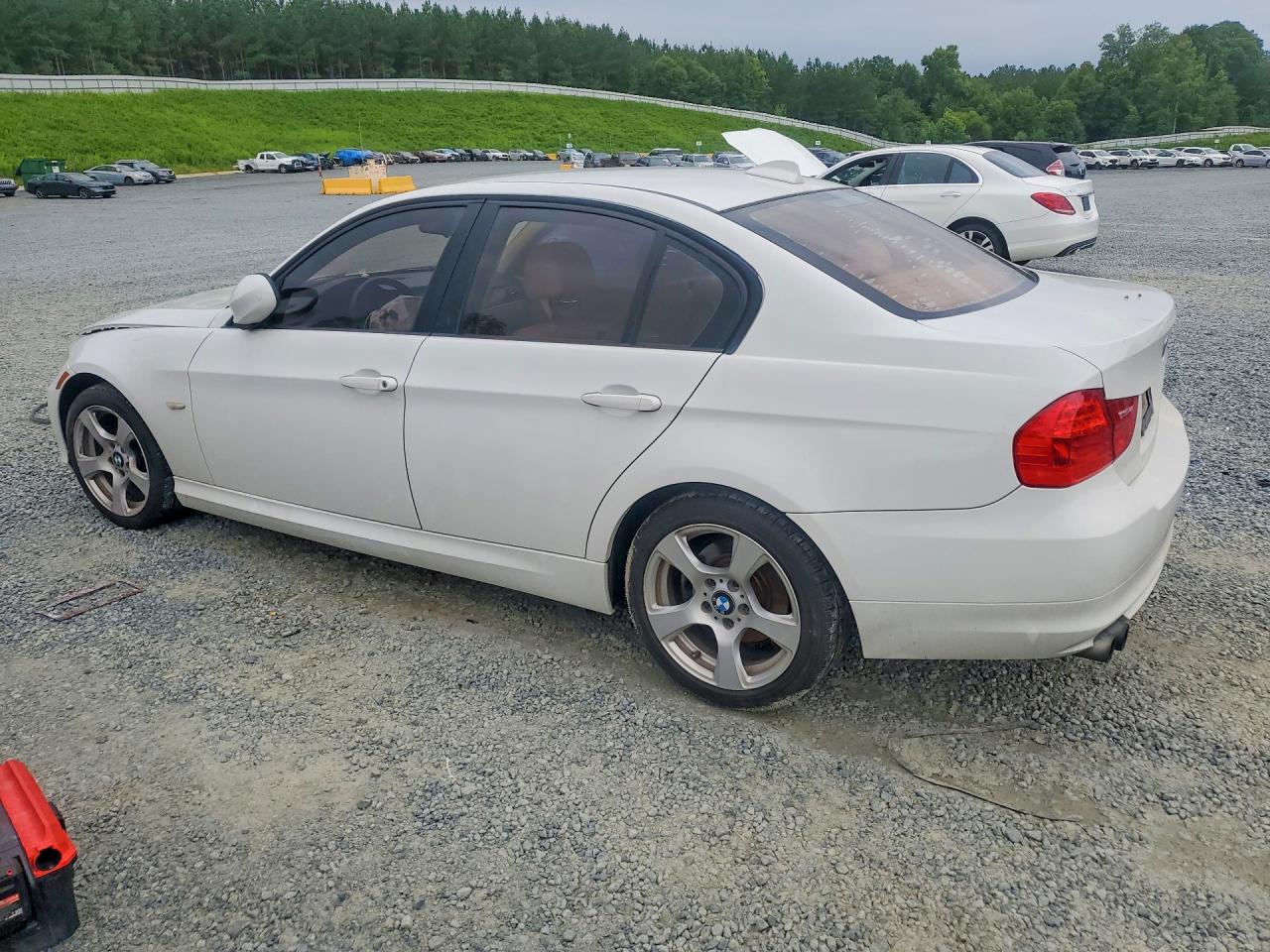 2010 Bmw 328 I White vin: WBAPH7G53ANM48817