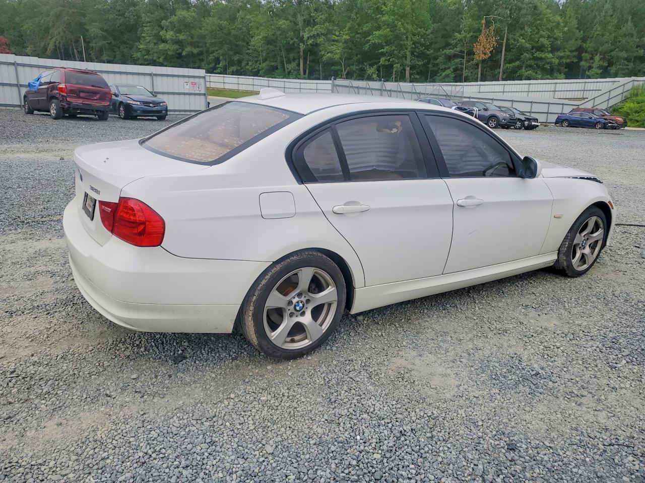 2010 Bmw 328 I White vin: WBAPH7G53ANM48817