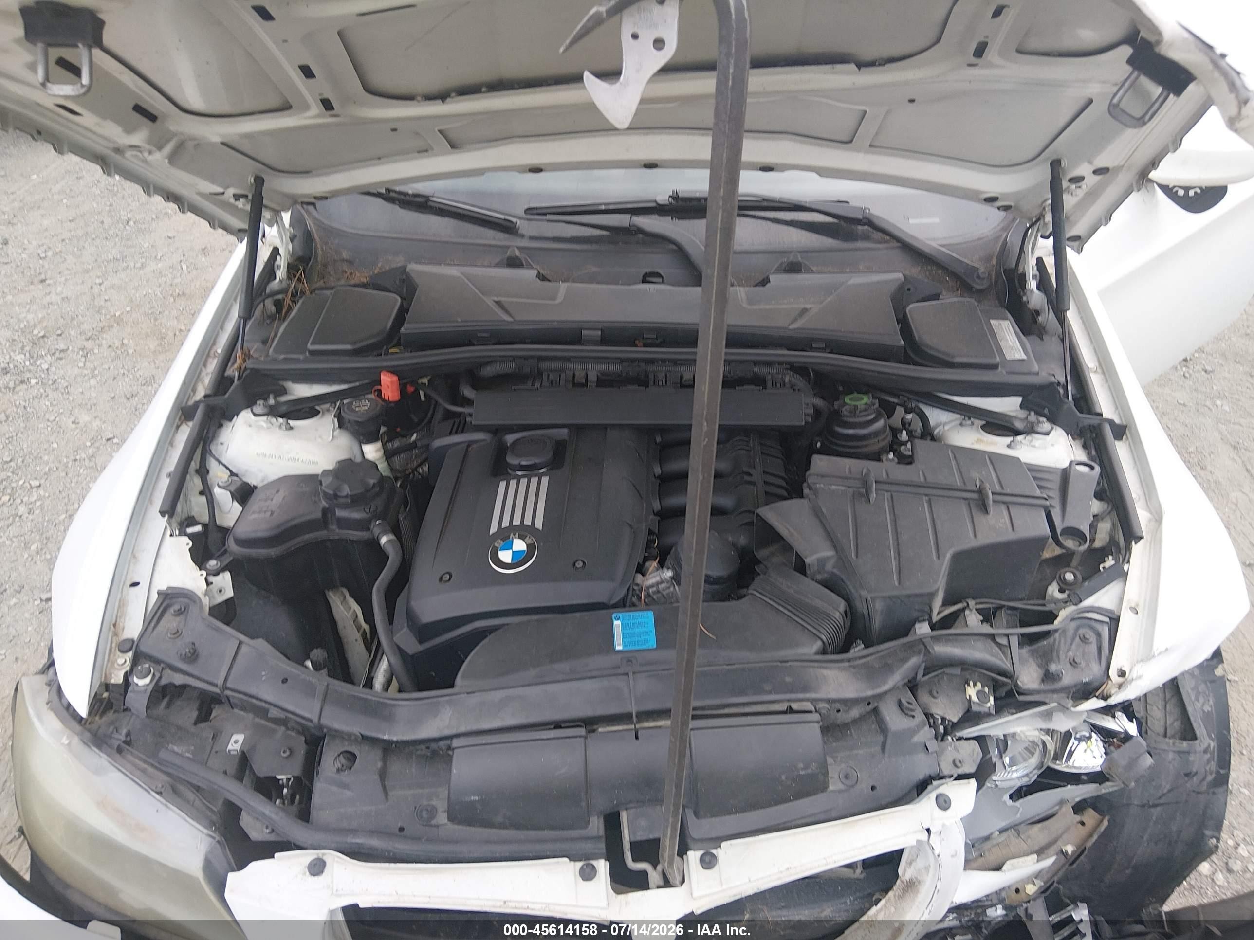 2010 Bmw 328i   Белый vin: WBAPH7G53ANM54228