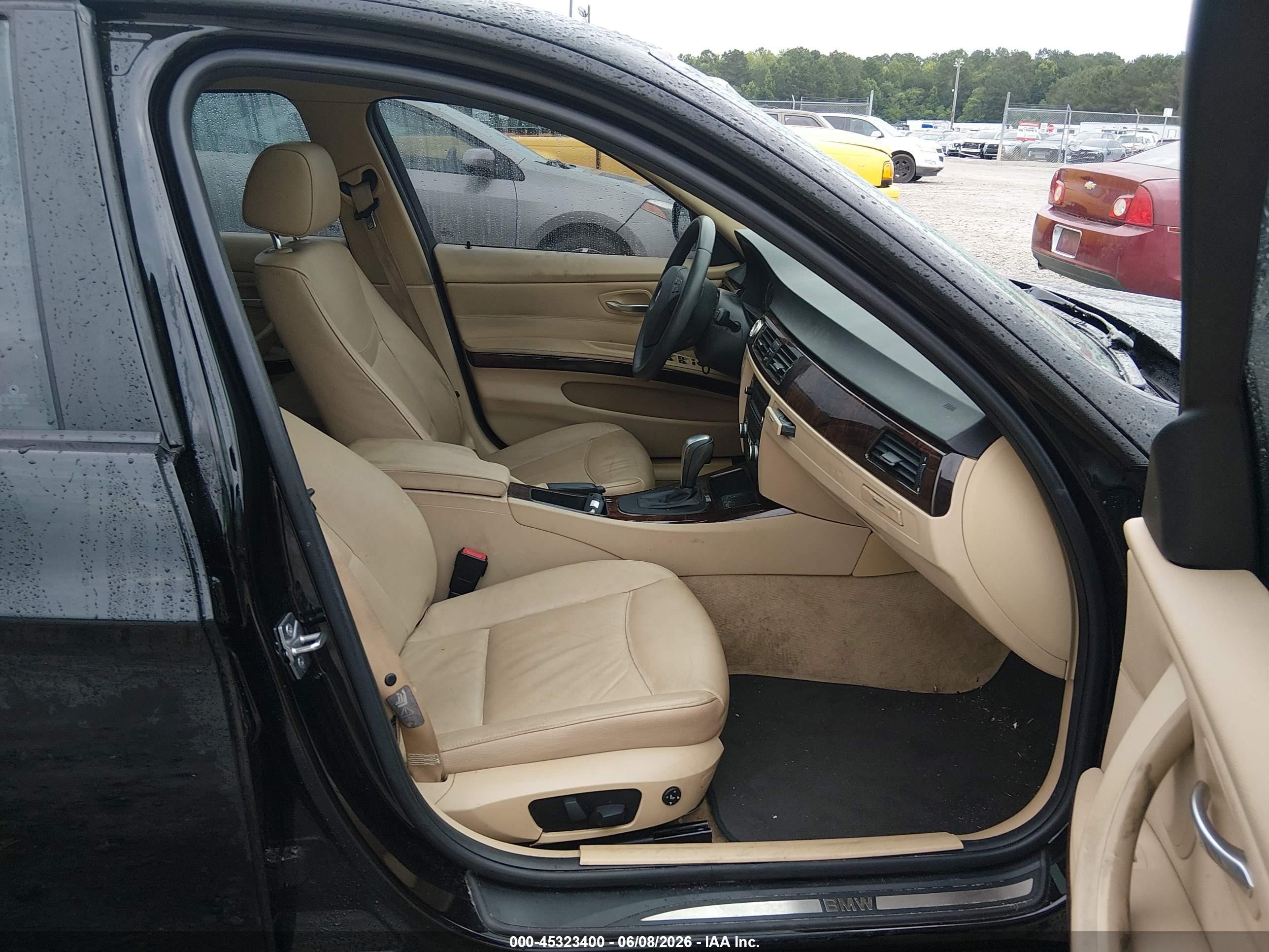 2011 Bmw 328i   Black vin: WBAPH7G53BNM54960