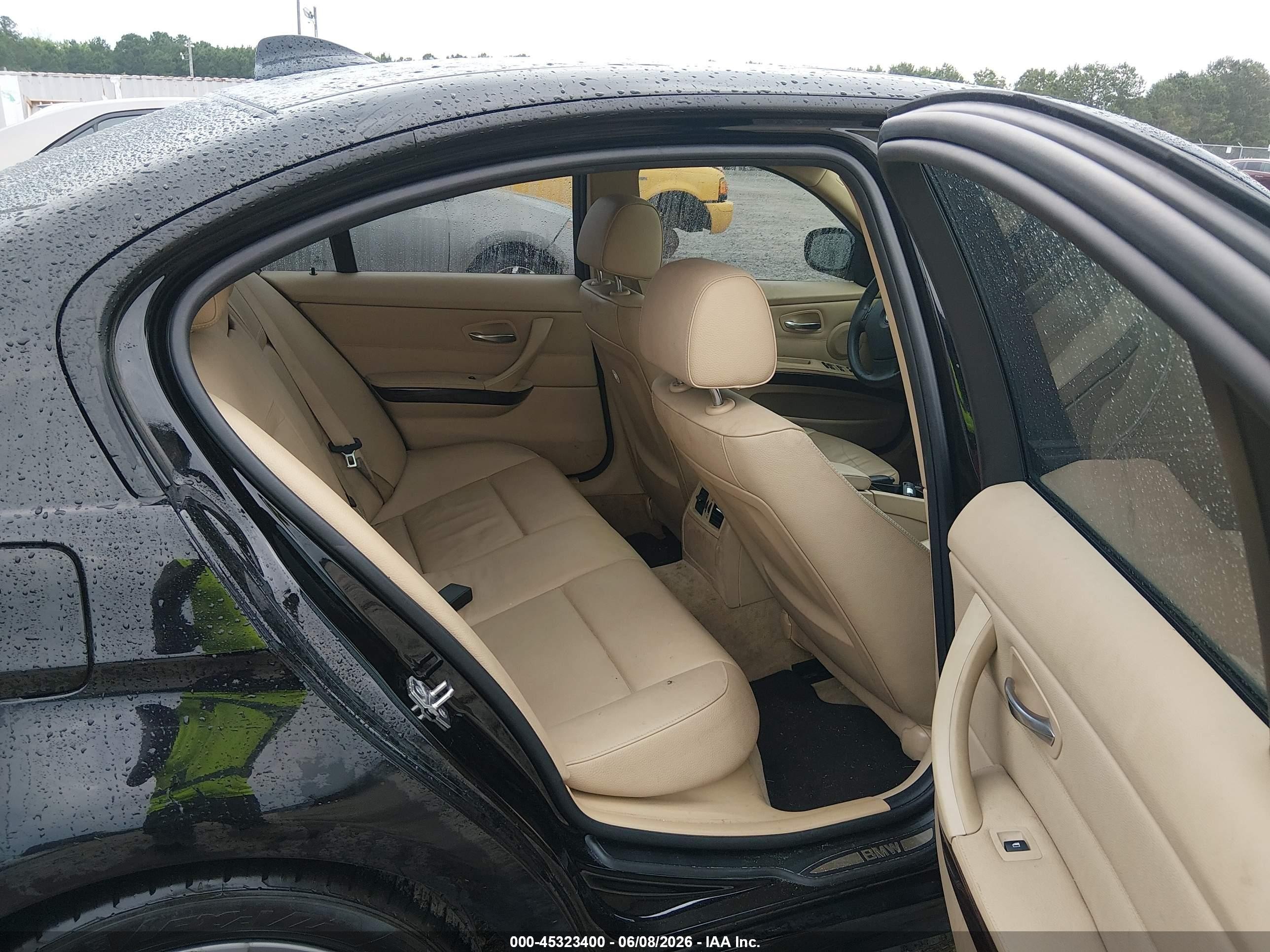 2011 Bmw 328i   Black vin: WBAPH7G53BNM54960