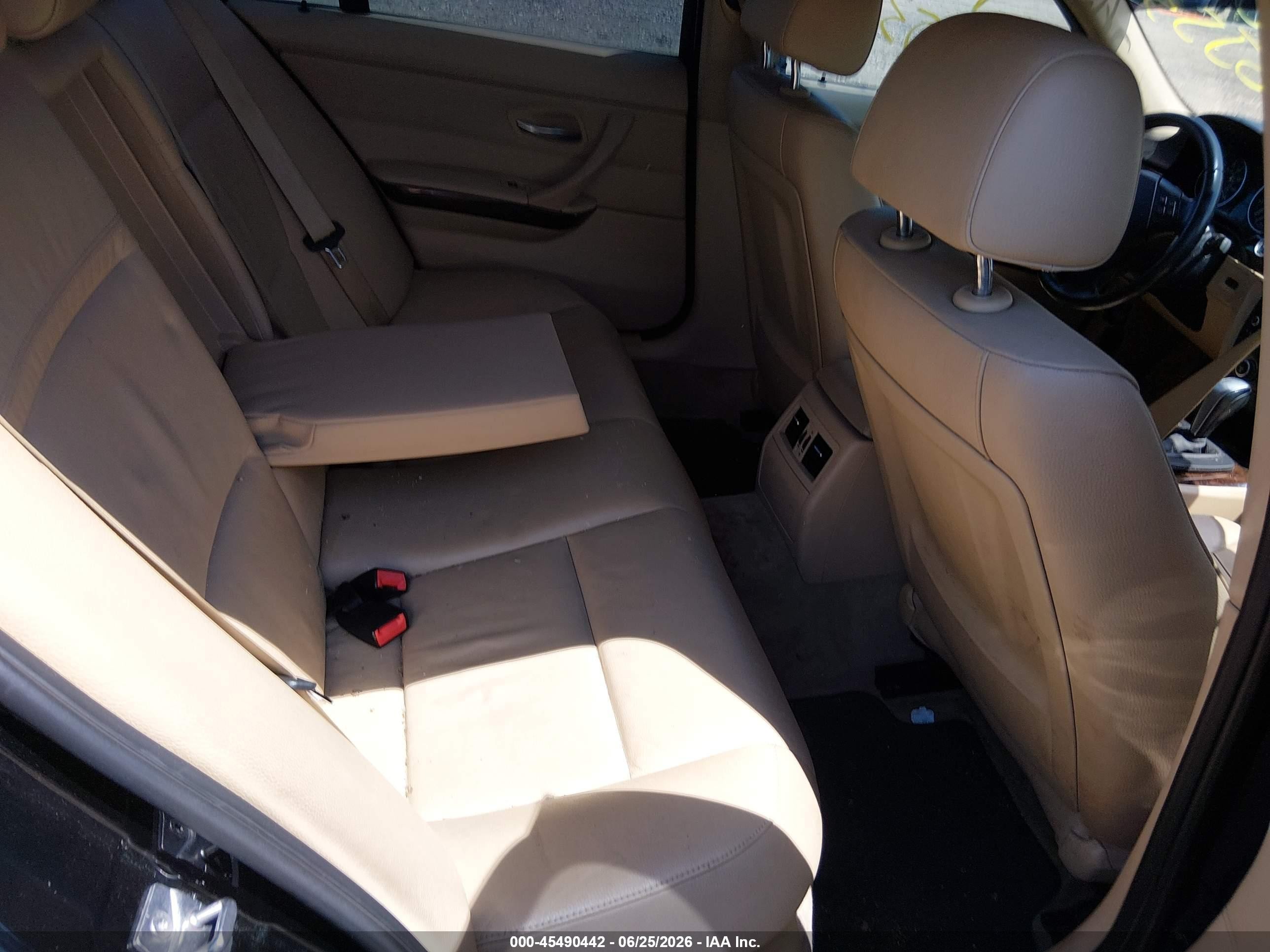 2011 Bmw 328i   Black vin: WBAPH7G53BNN02103