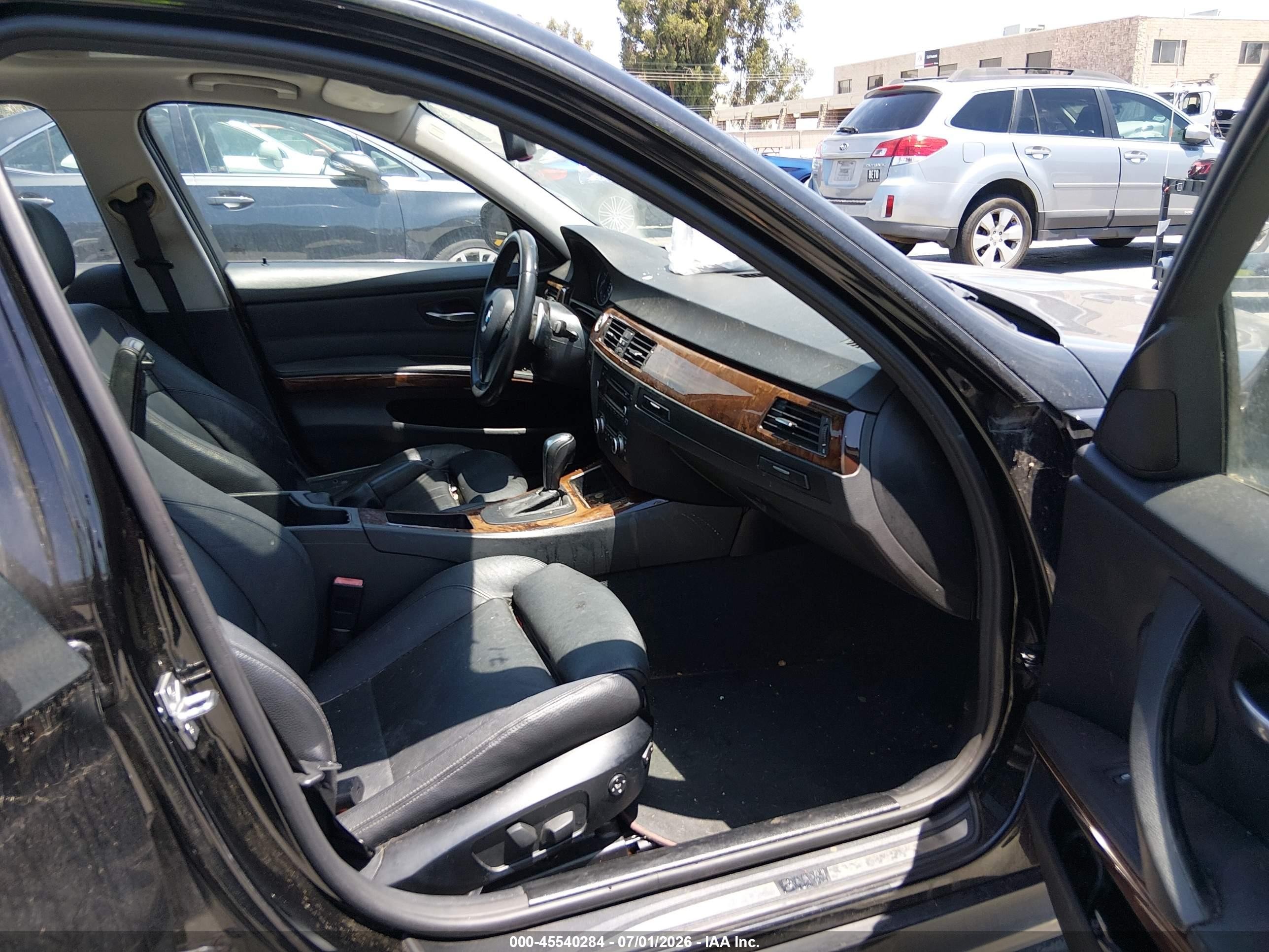 2011 Bmw 328i   Black vin: WBAPH7G53BNN02358