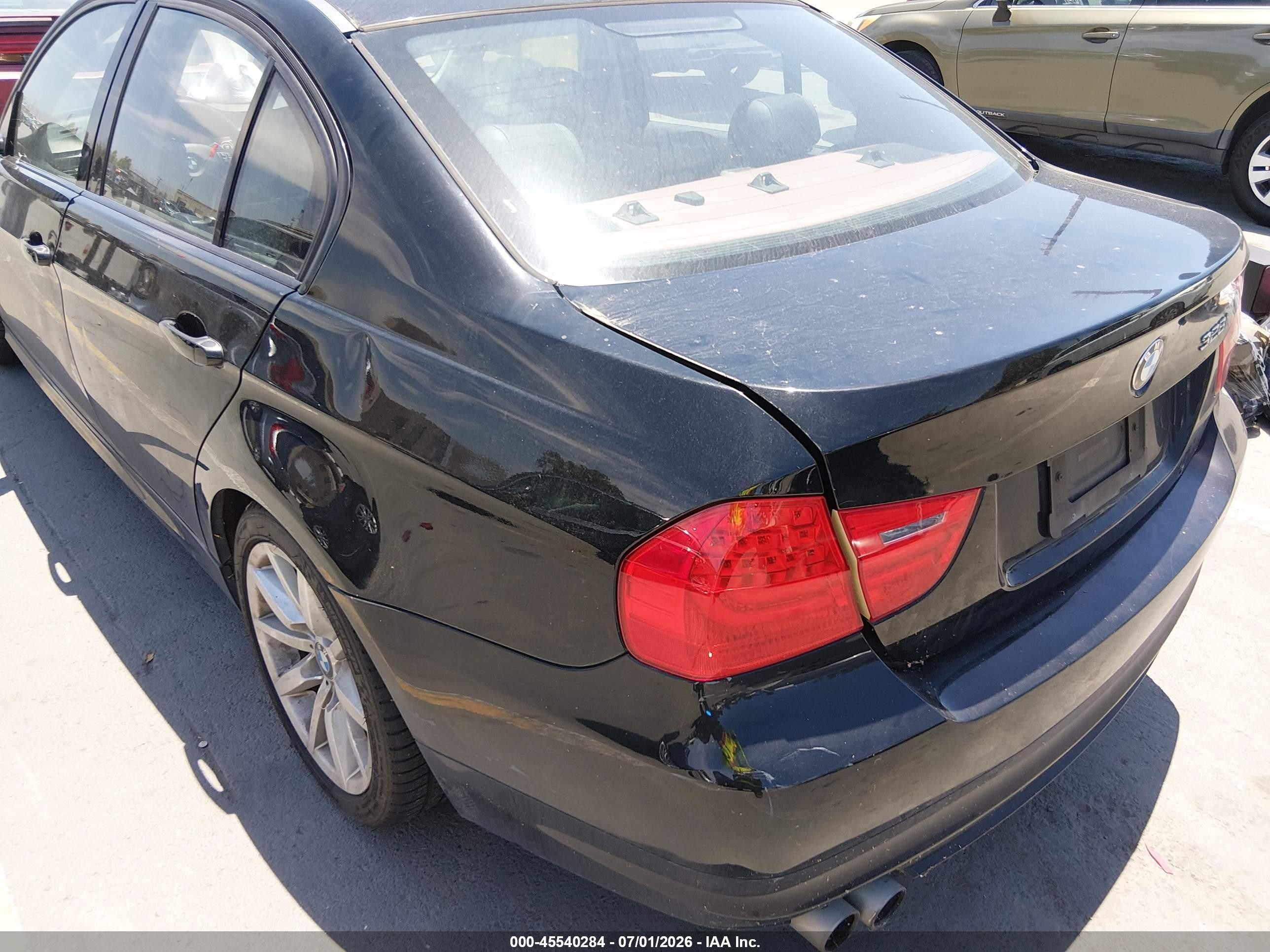2011 Bmw 328i   Black vin: WBAPH7G53BNN02358