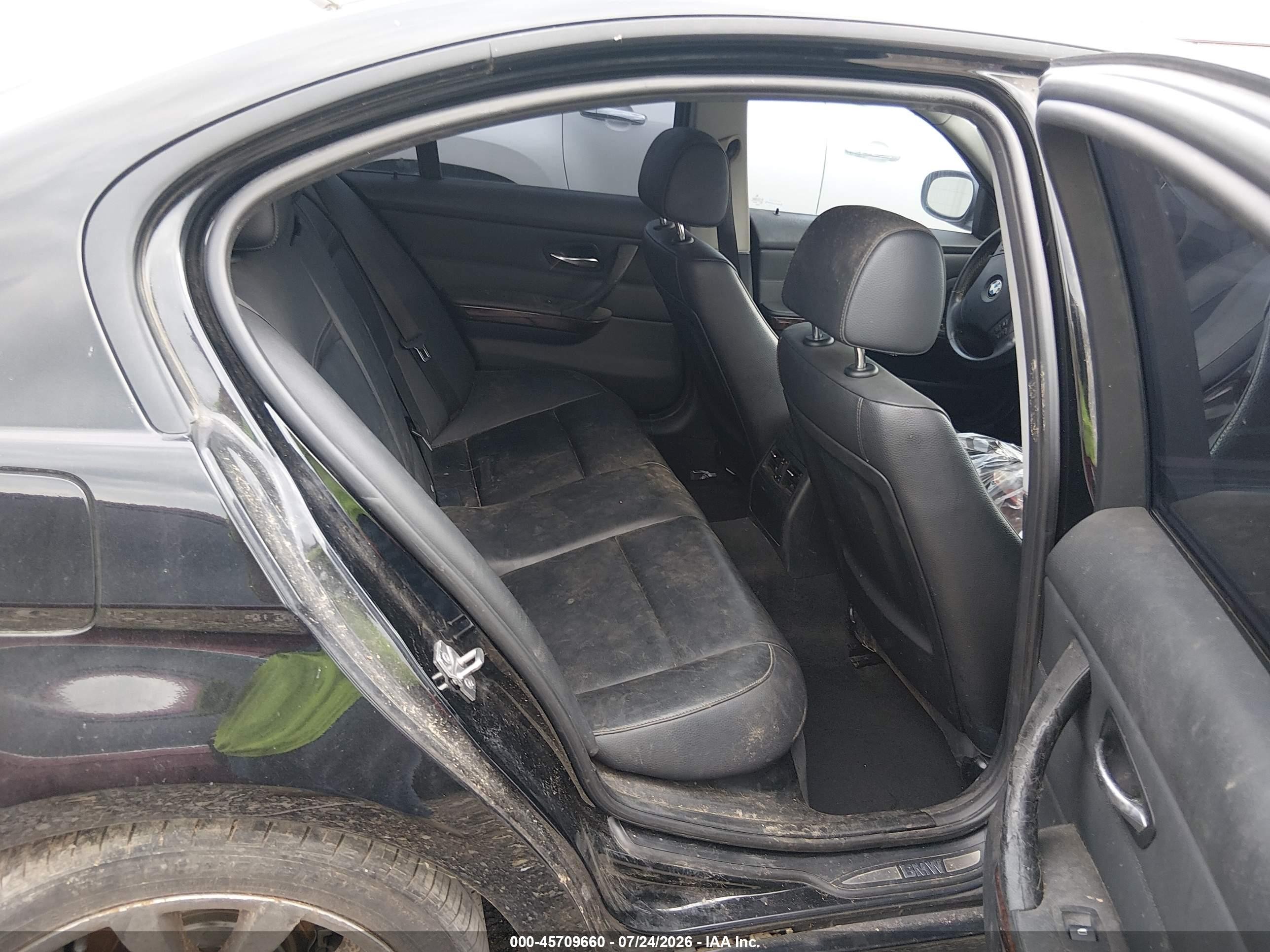 2011 Bmw 328i   Black vin: WBAPH7G53BNN03400
