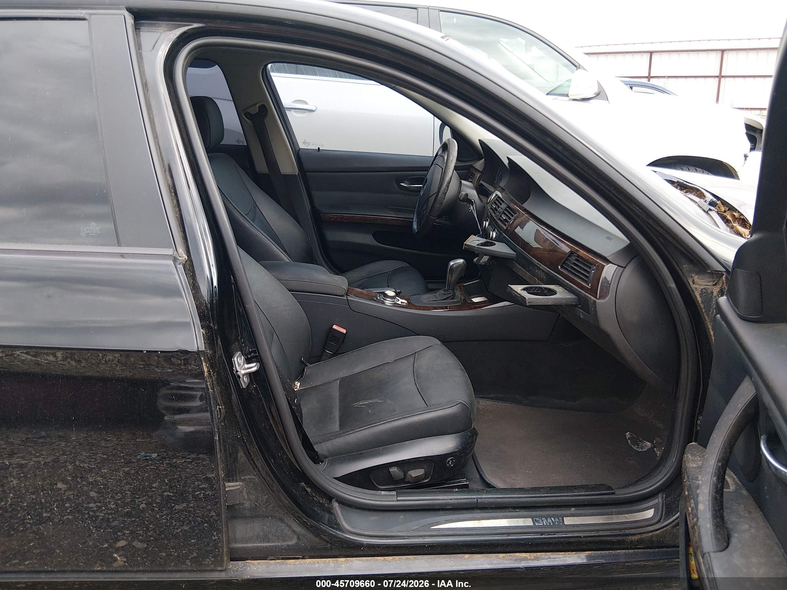 2011 Bmw 328i   Black vin: WBAPH7G53BNN03400