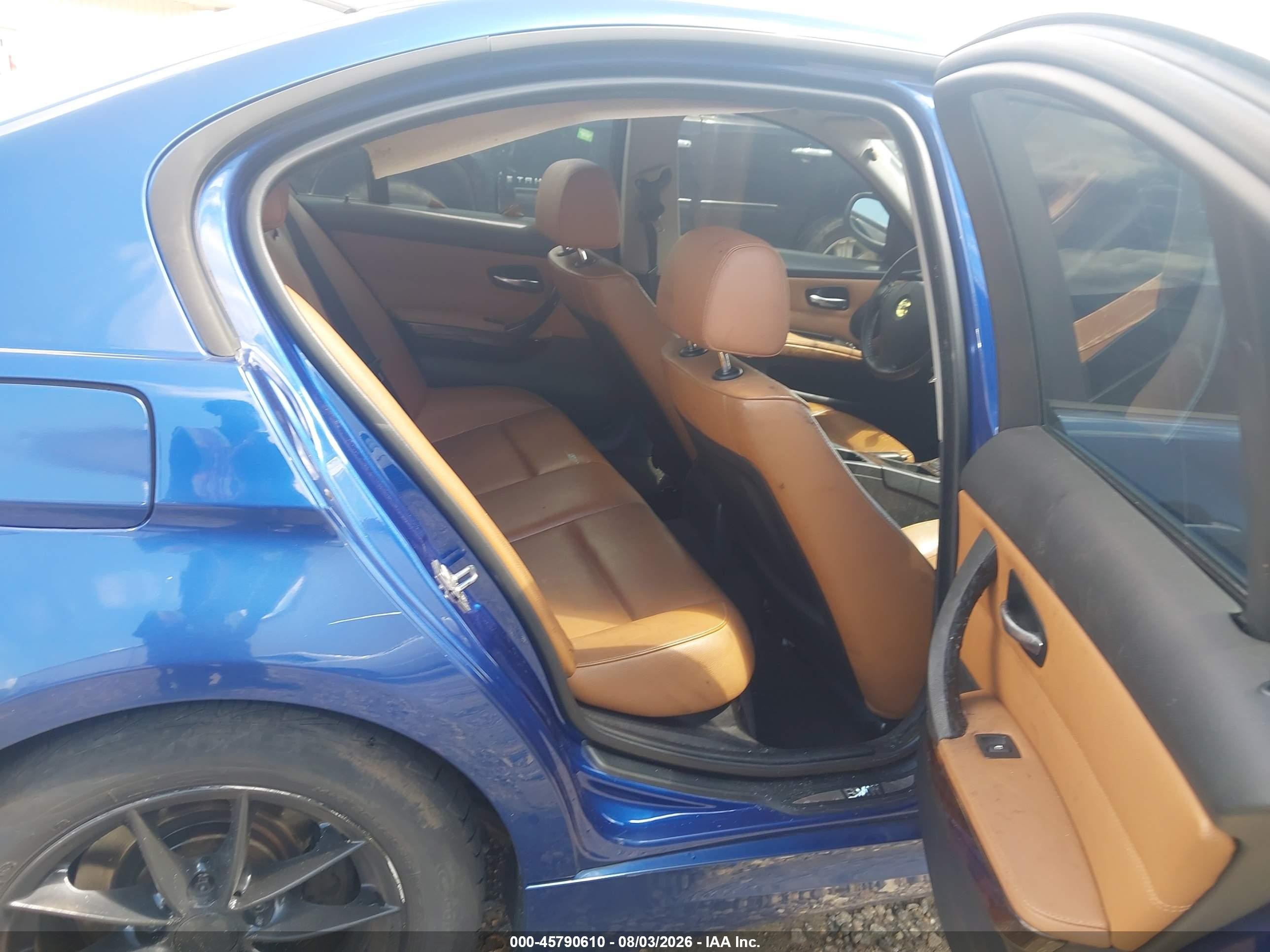 2010 Bmw 328i   Blue vin: WBAPH7G54ANM50172