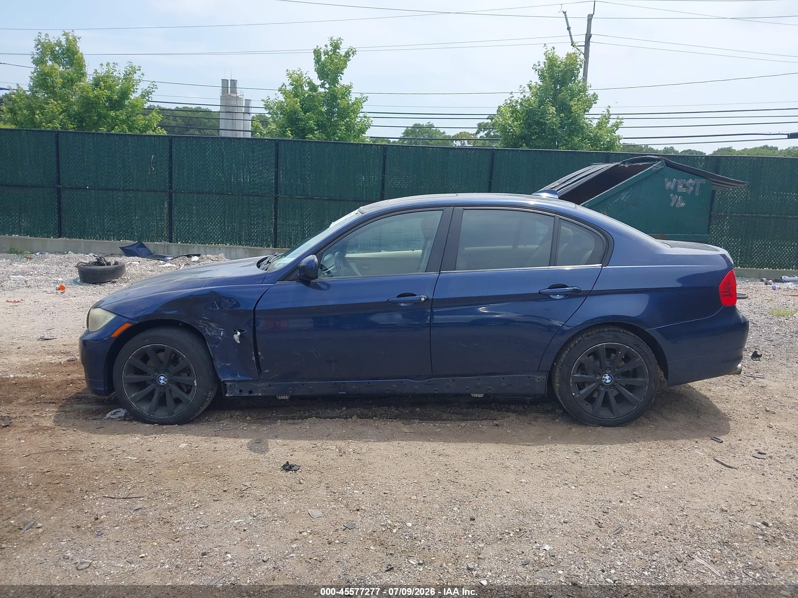 2011 Bmw 328i   Blue vin: WBAPH7G54BNM55325