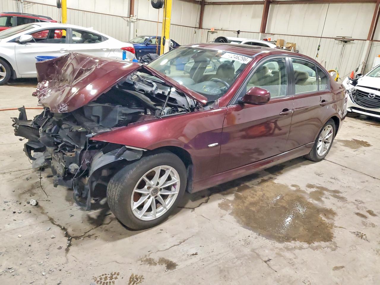 2010 Bmw 328 I Burgundy vin: WBAPH7G55ANM54165