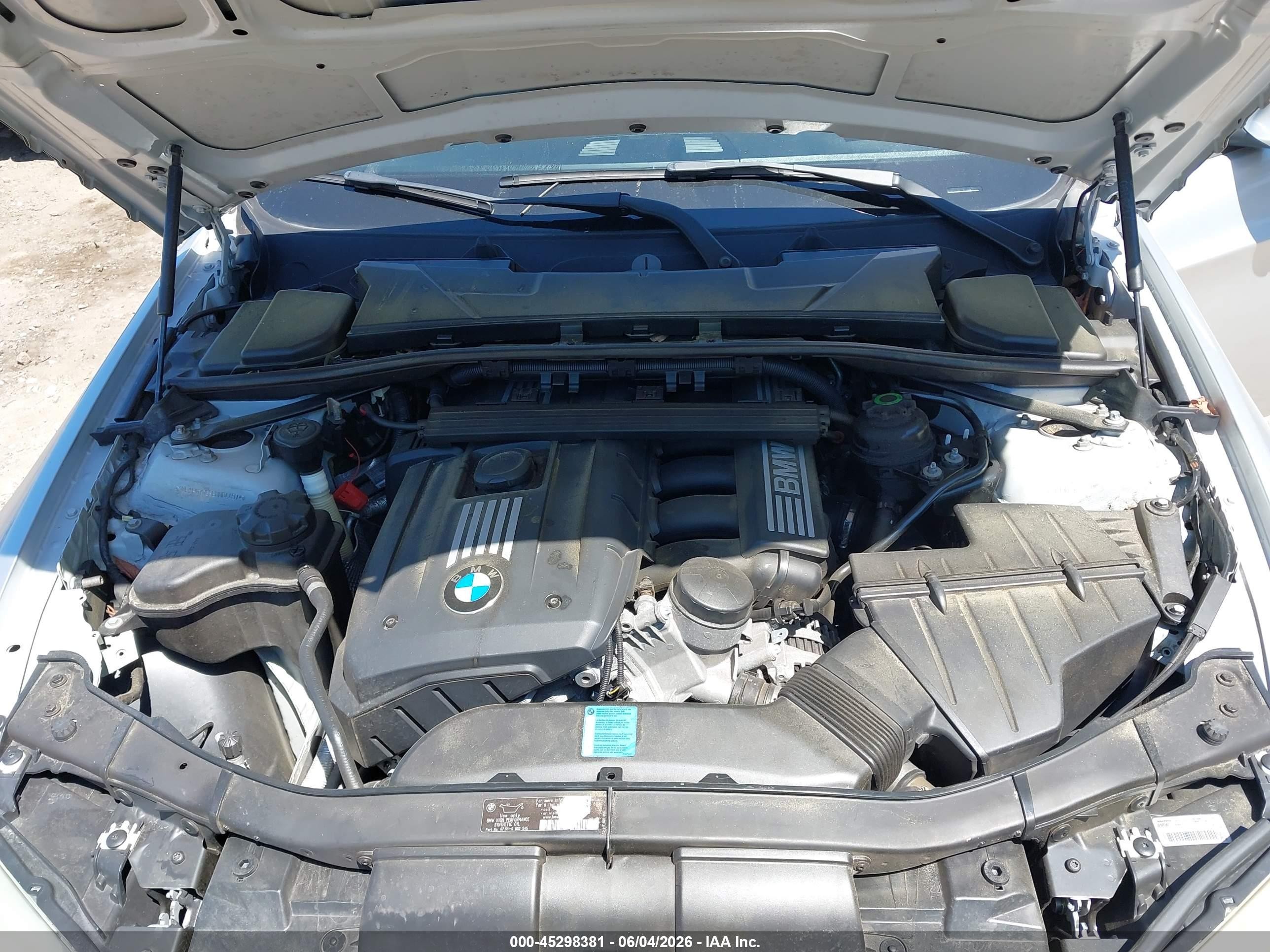 2011 Bmw 328i   Silver vin: WBAPH7G55BNN04497