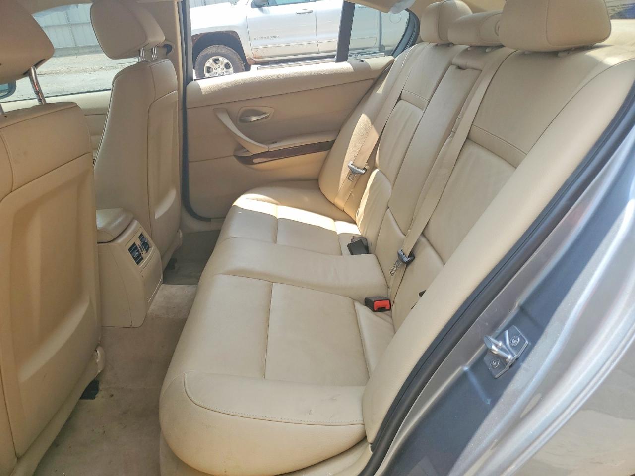2011 Bmw 328 I Silver vin: WBAPH7G56BNM55861