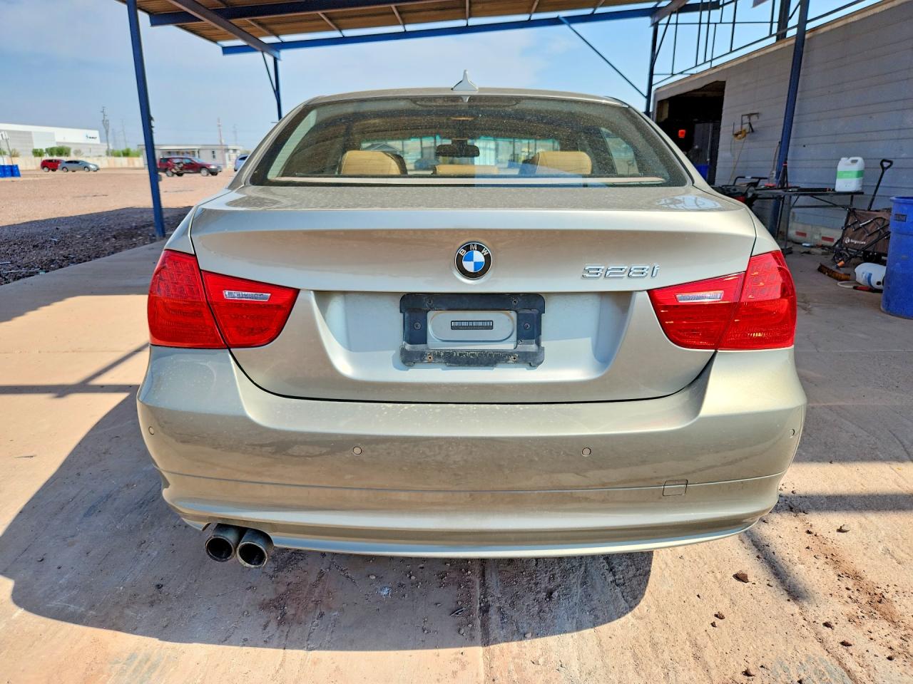 2010 Bmw 328 I Silver vin: WBAPH7G57ANM54006