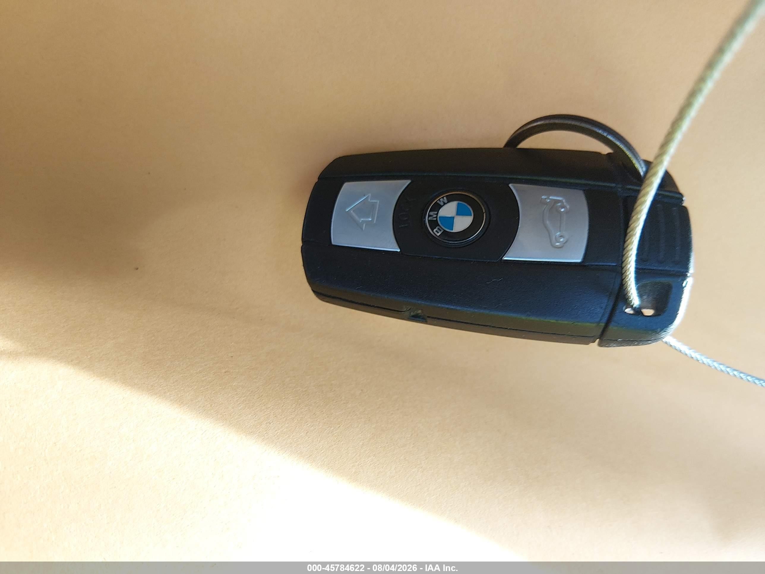 2011 Bmw 328i   White vin: WBAPH7G57BNN04209