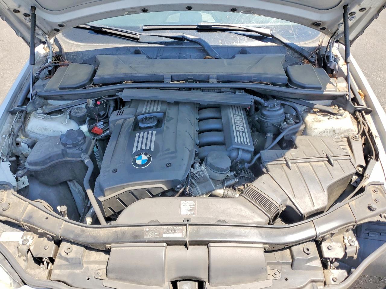 2011 Bmw 328 I Silver vin: WBAPH7G57BNN07868
