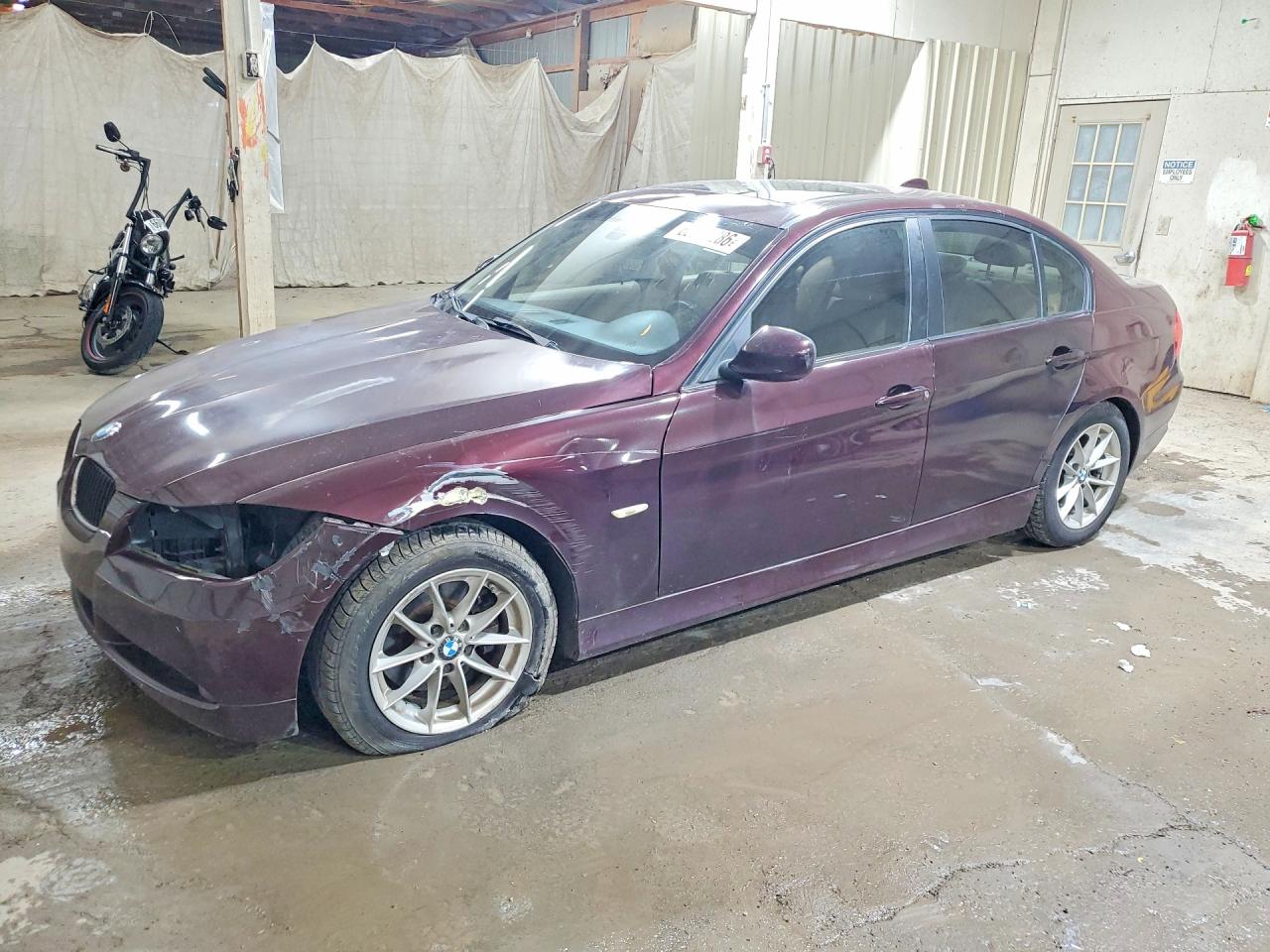 2010 Bmw 328 I Purple vin: WBAPH7G58ANM51650