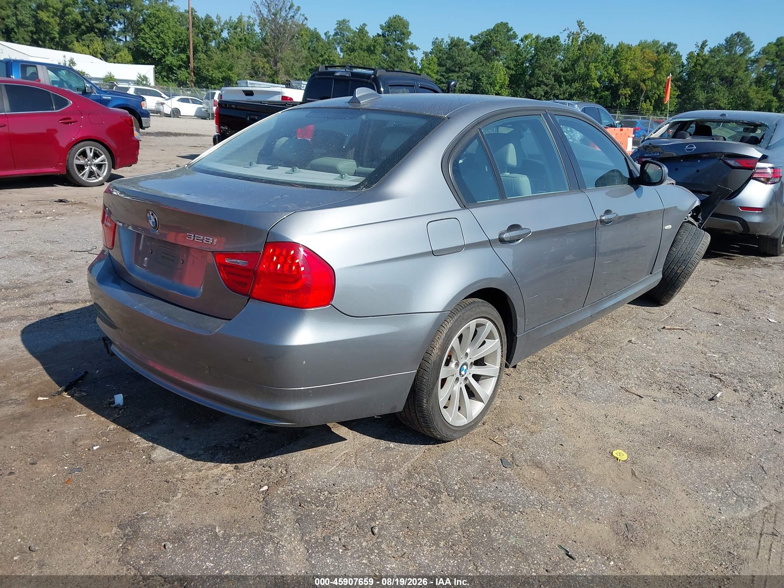 2011 Bmw 328i Gray vin: WBAPH7G58BNM58762