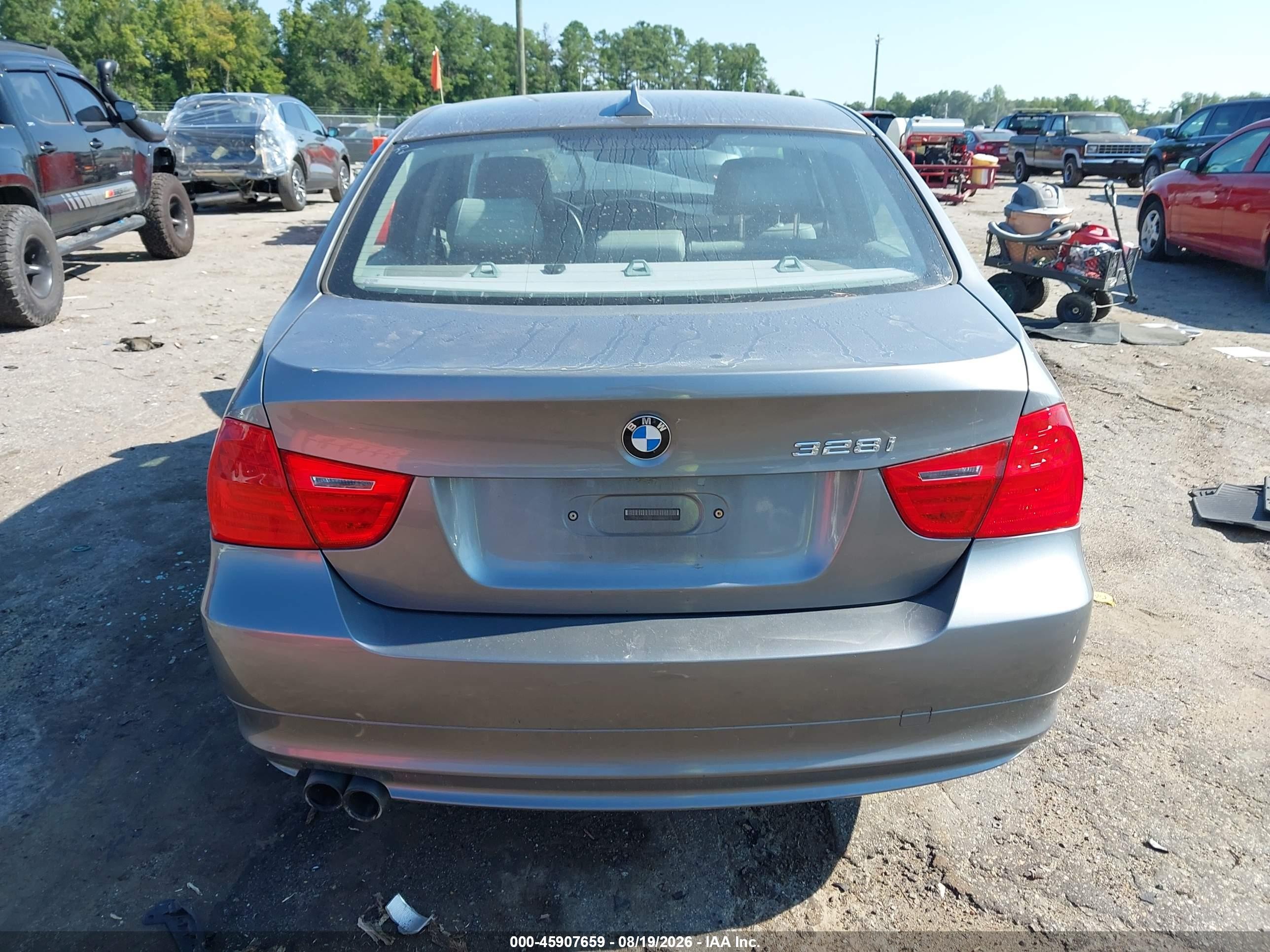2011 Bmw 328i Gray vin: WBAPH7G58BNM58762
