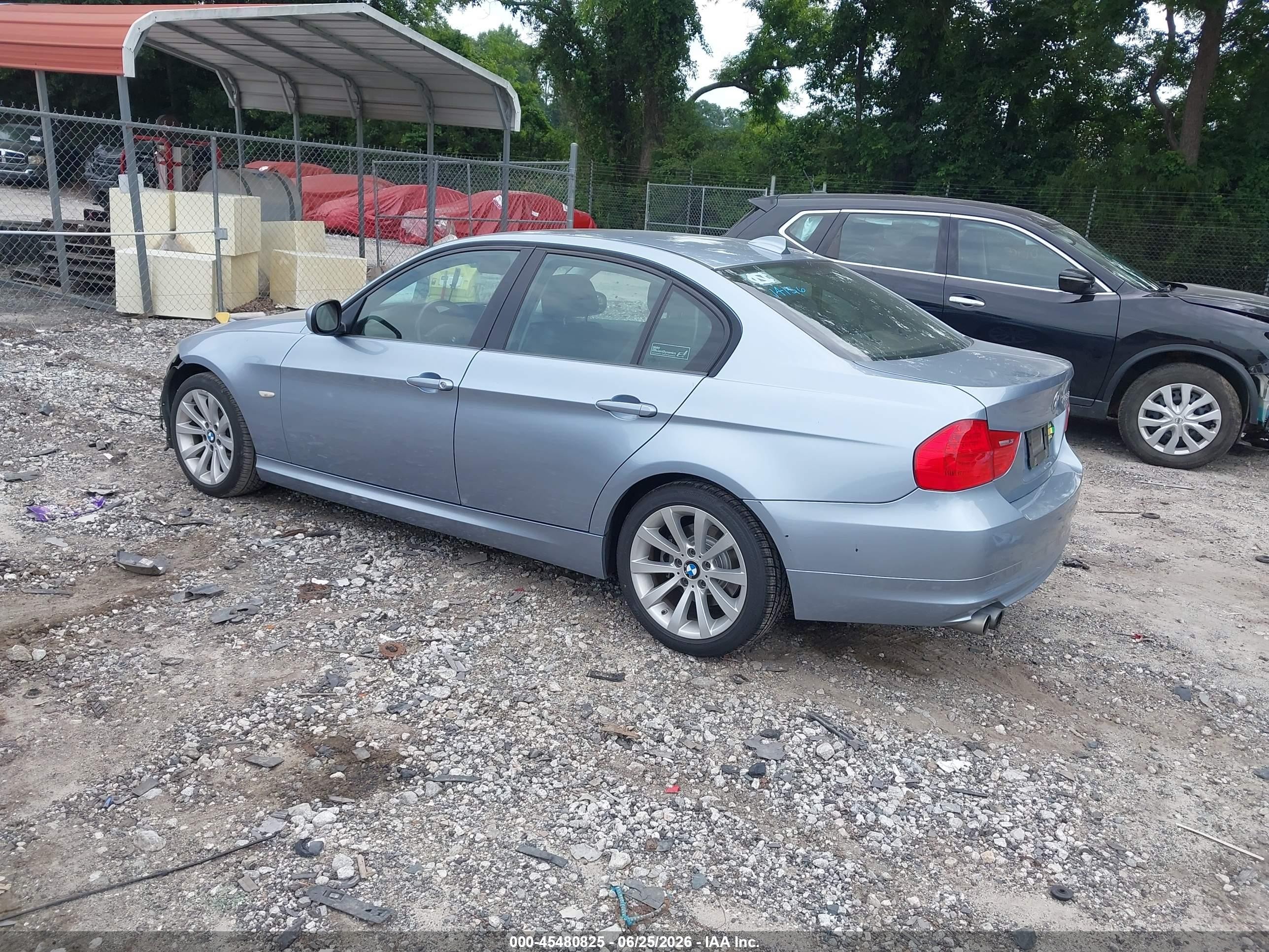 2011 Bmw 328i   Light Blue vin: WBAPH7G58BNN07944