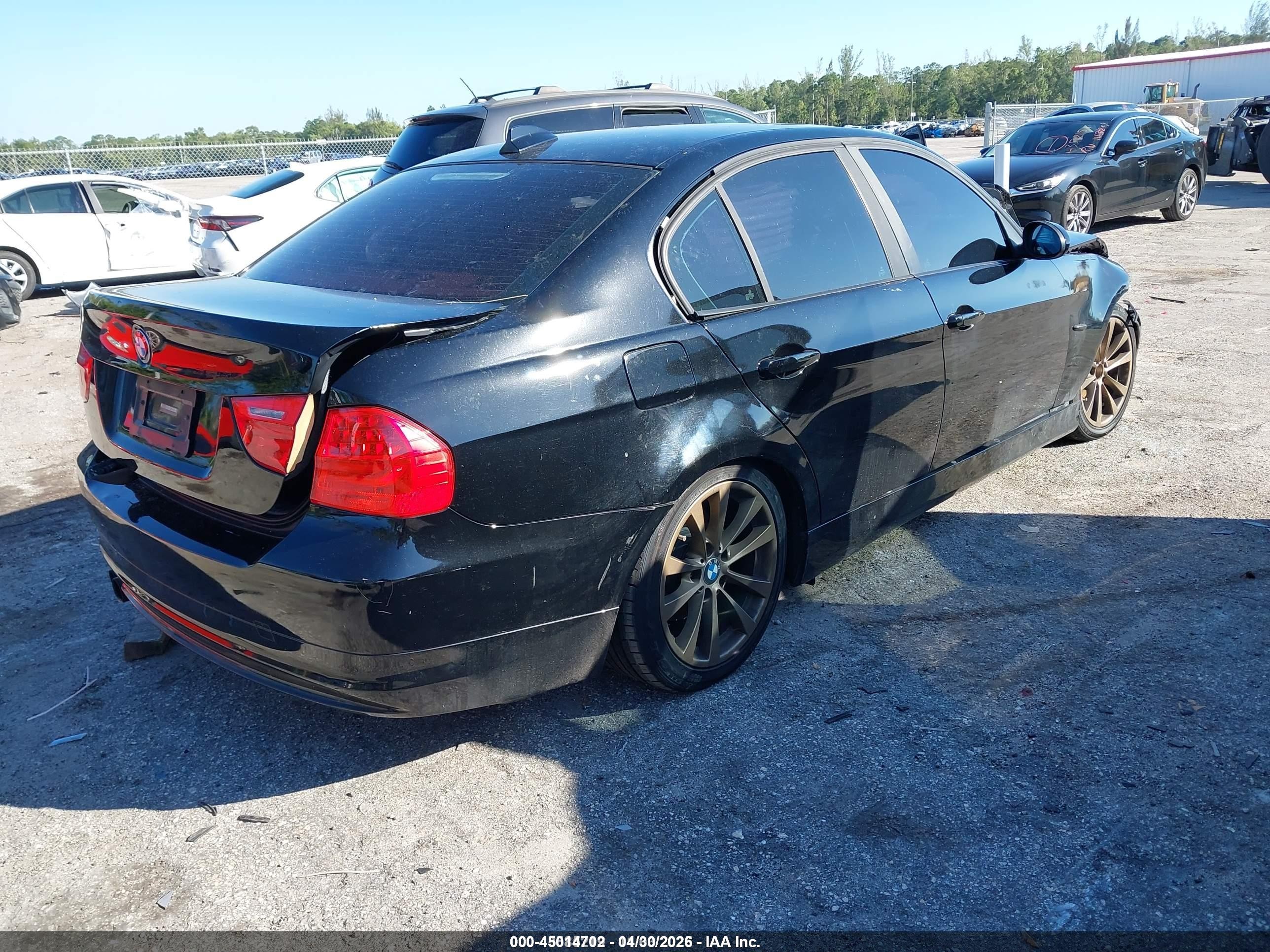 2010 Bmw 328i   Black vin: WBAPH7G59ANM51351